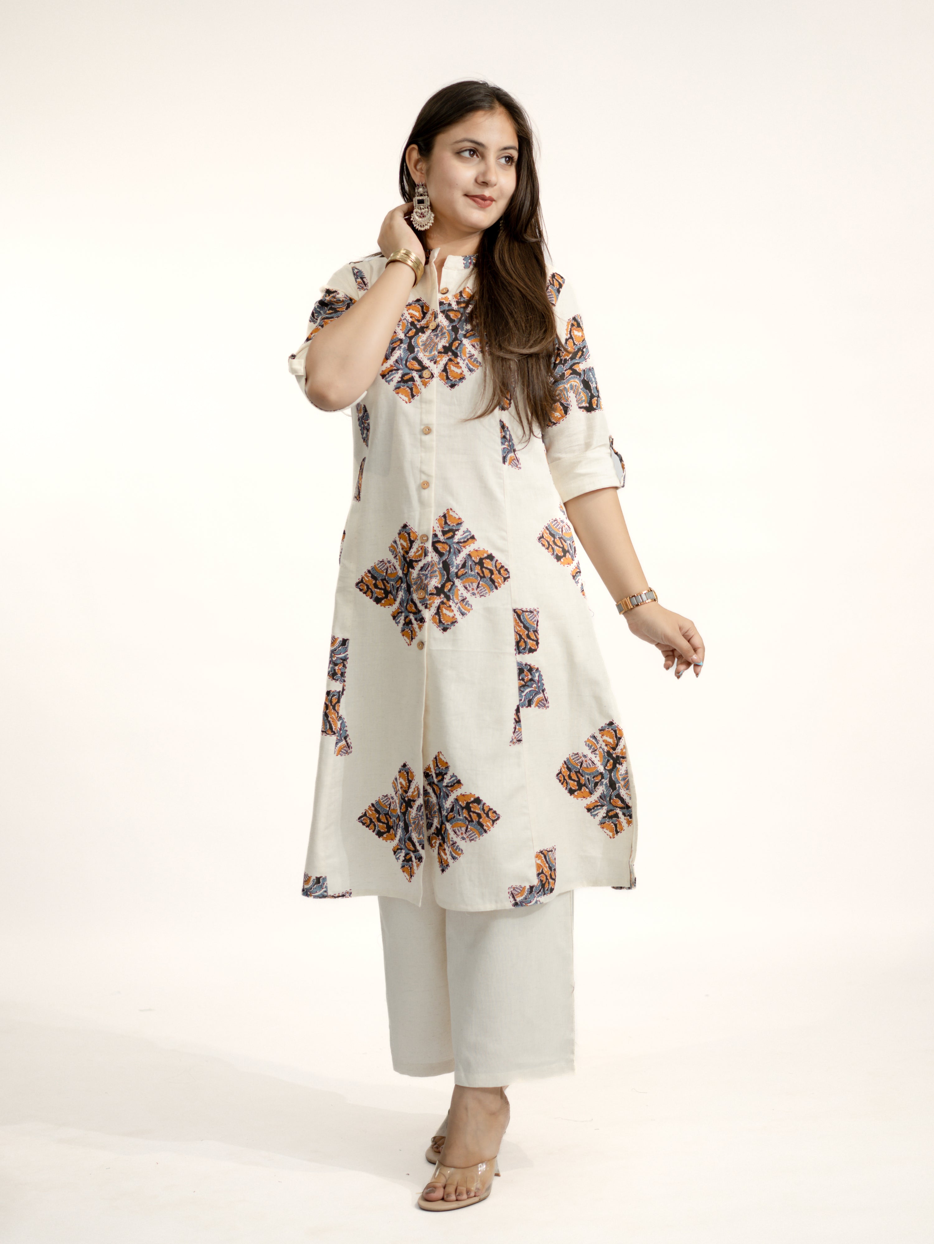 Eaira OffWhite-Black Cotton Ajrakh A-line Cotton Kurta Set
