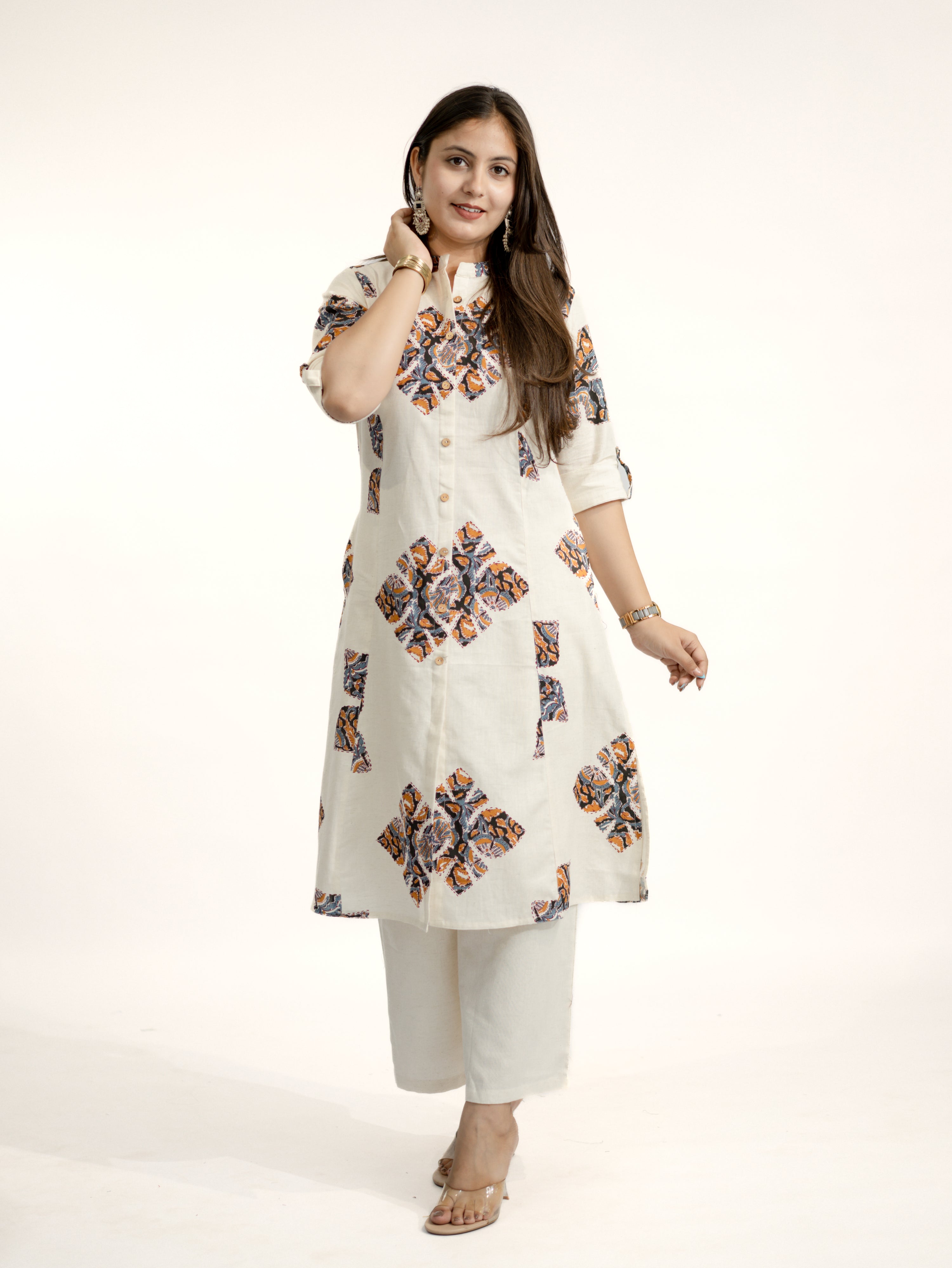 Eaira OffWhite-Black Cotton Ajrakh A-line Cotton Kurta Set