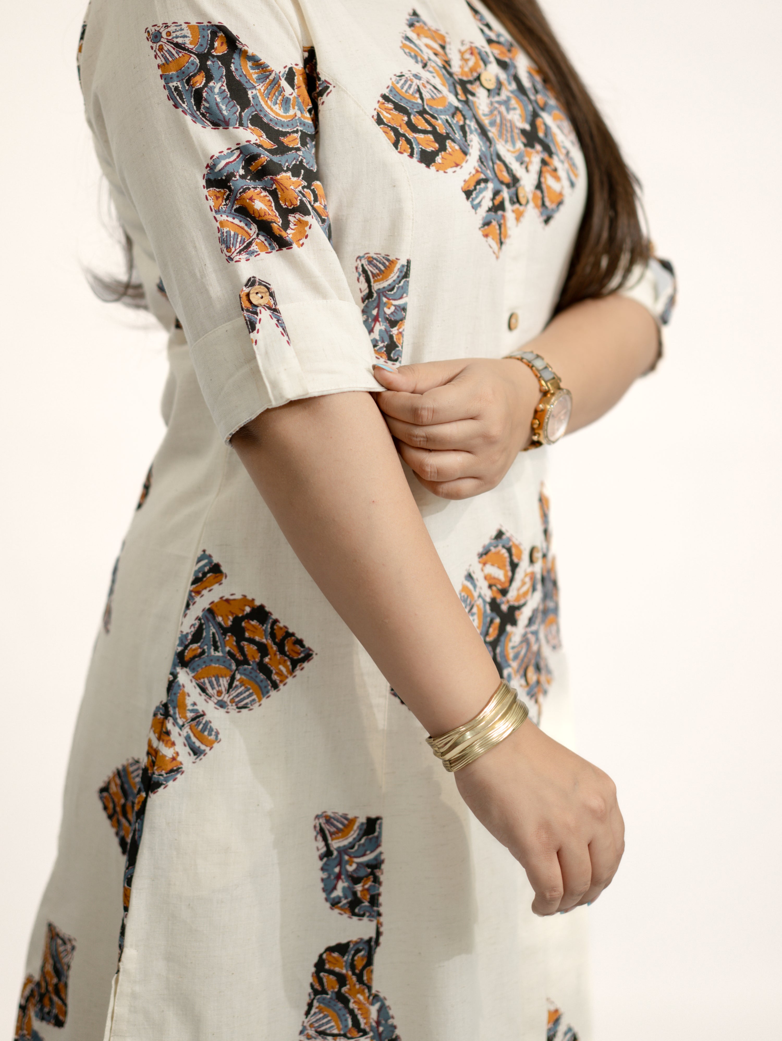 Eaira OffWhite-Black Cotton Ajrakh A-line Cotton Kurta Set