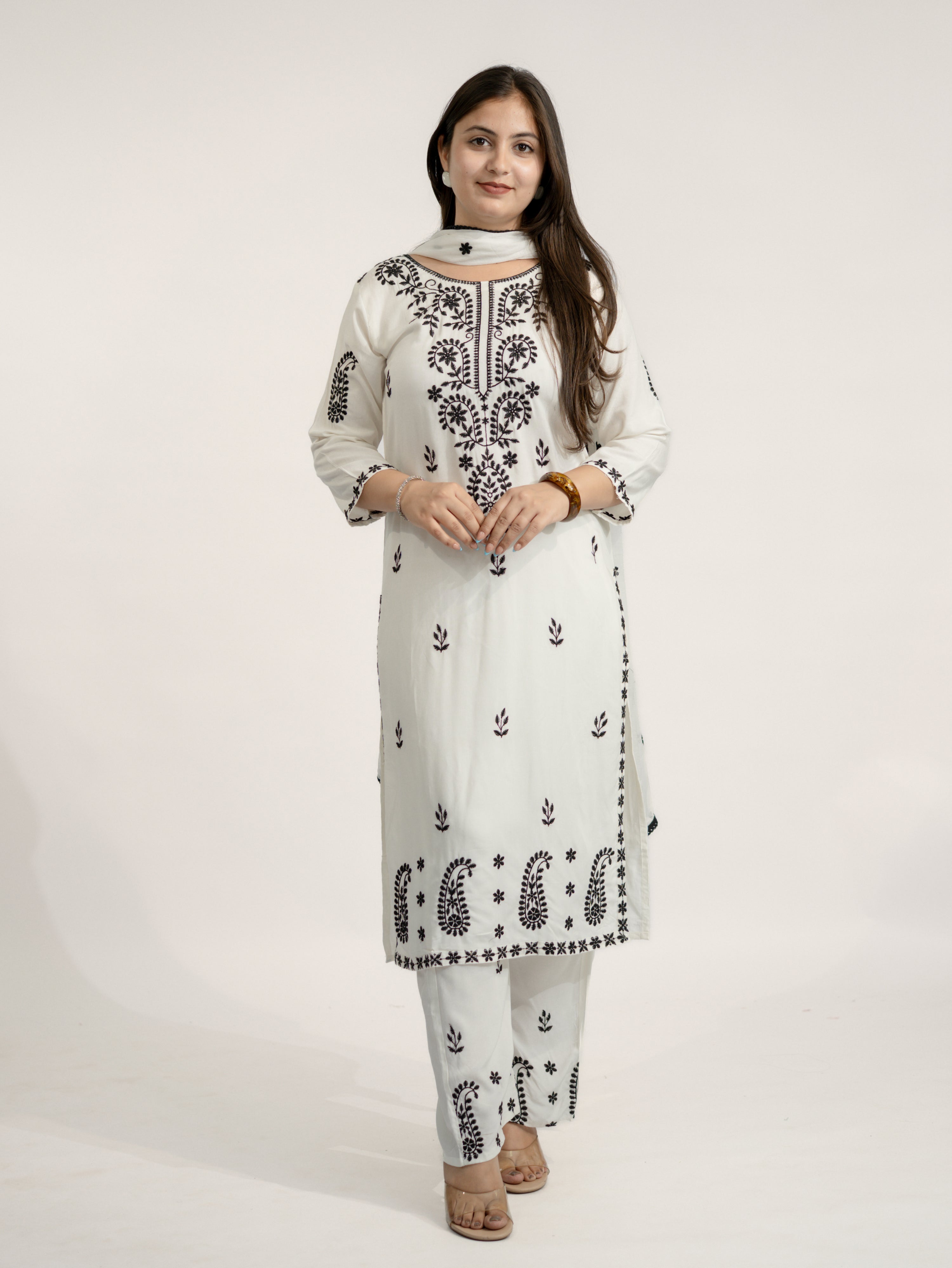 Nutan White Chikankari Embroidered Dupatta Set