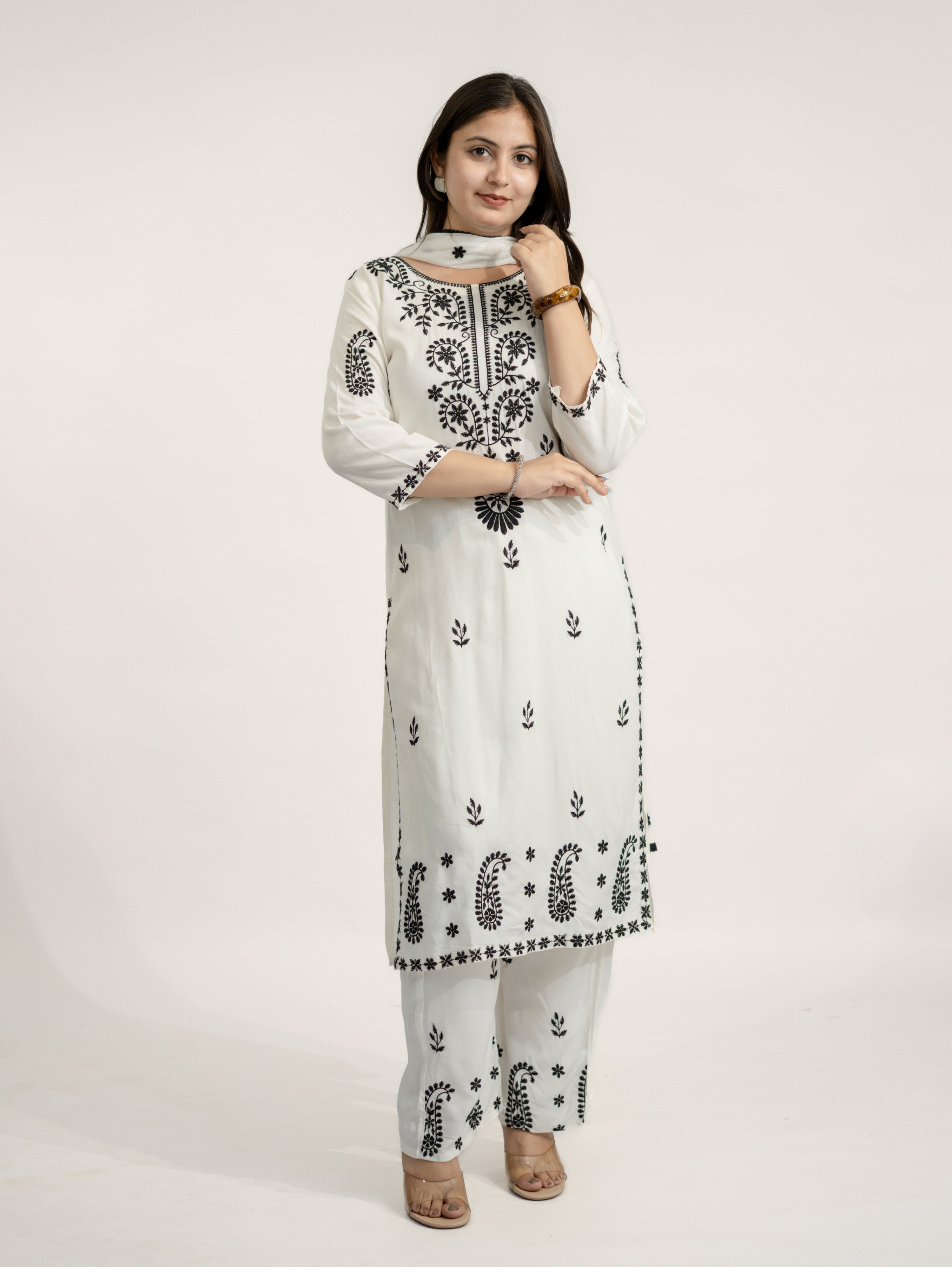 Nutan White Chikankari Embroidered Dupatta Set
