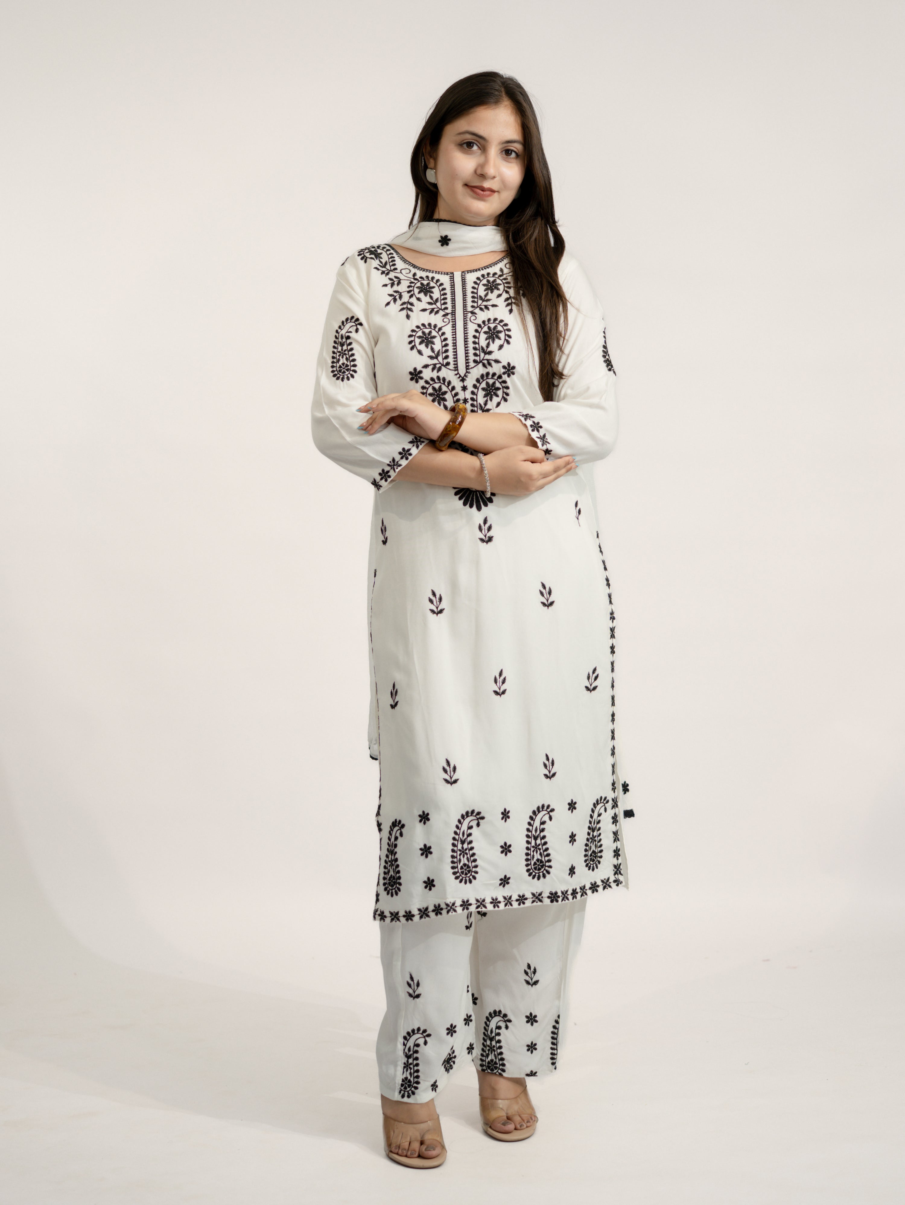 Nutan White Chikankari Embroidered Dupatta Set