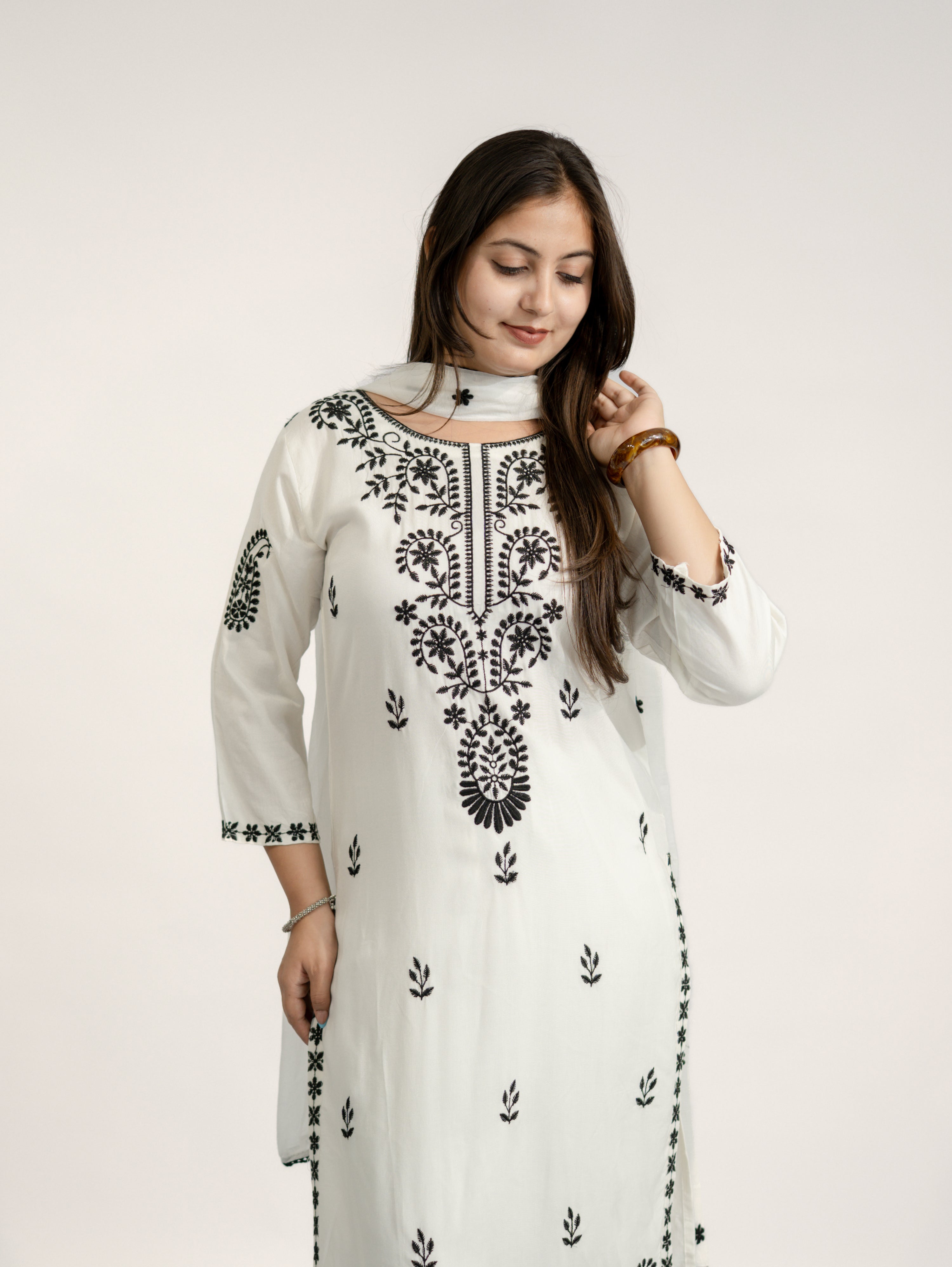 Nutan White Chikankari Embroidered Dupatta Set