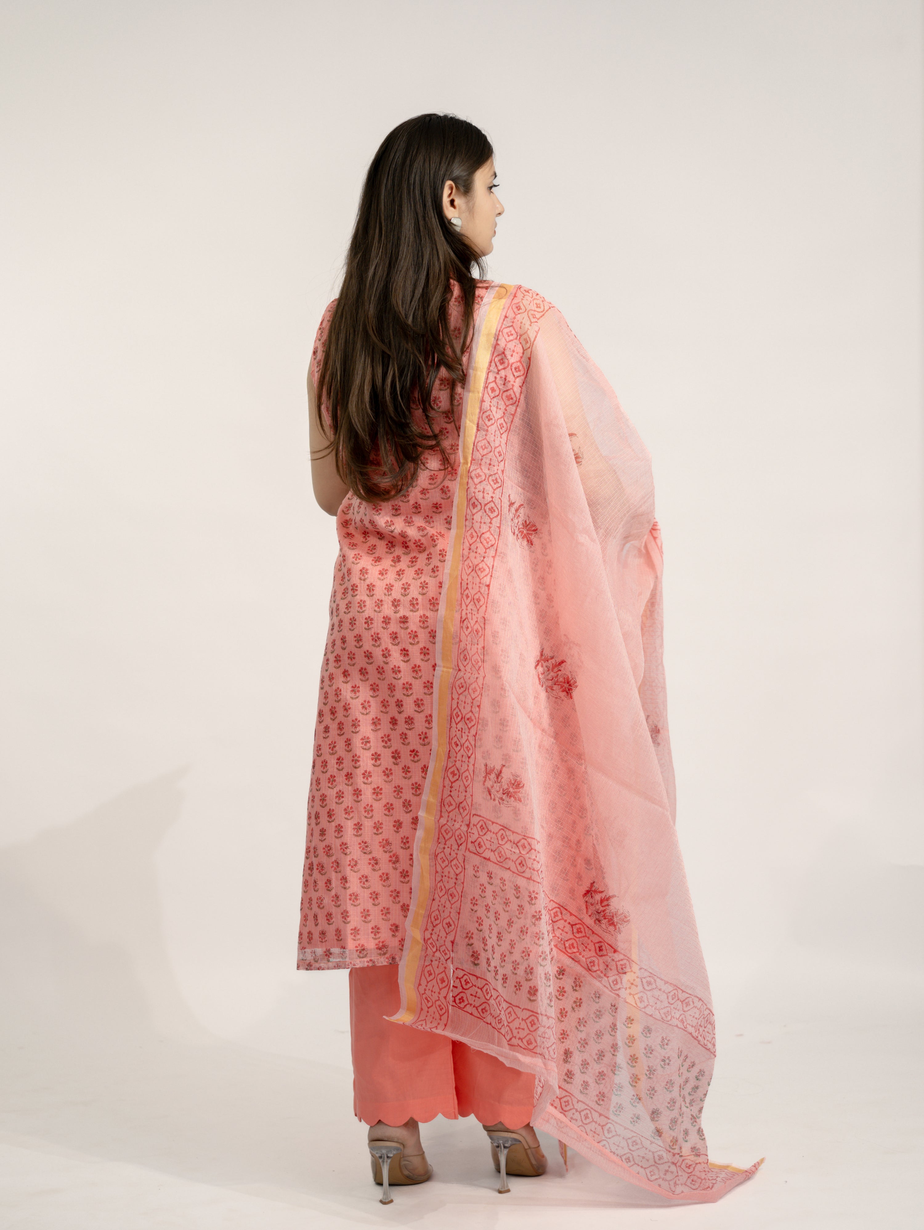 Sakhi Peach Handblock Kota Doria Straight Dupatta Set