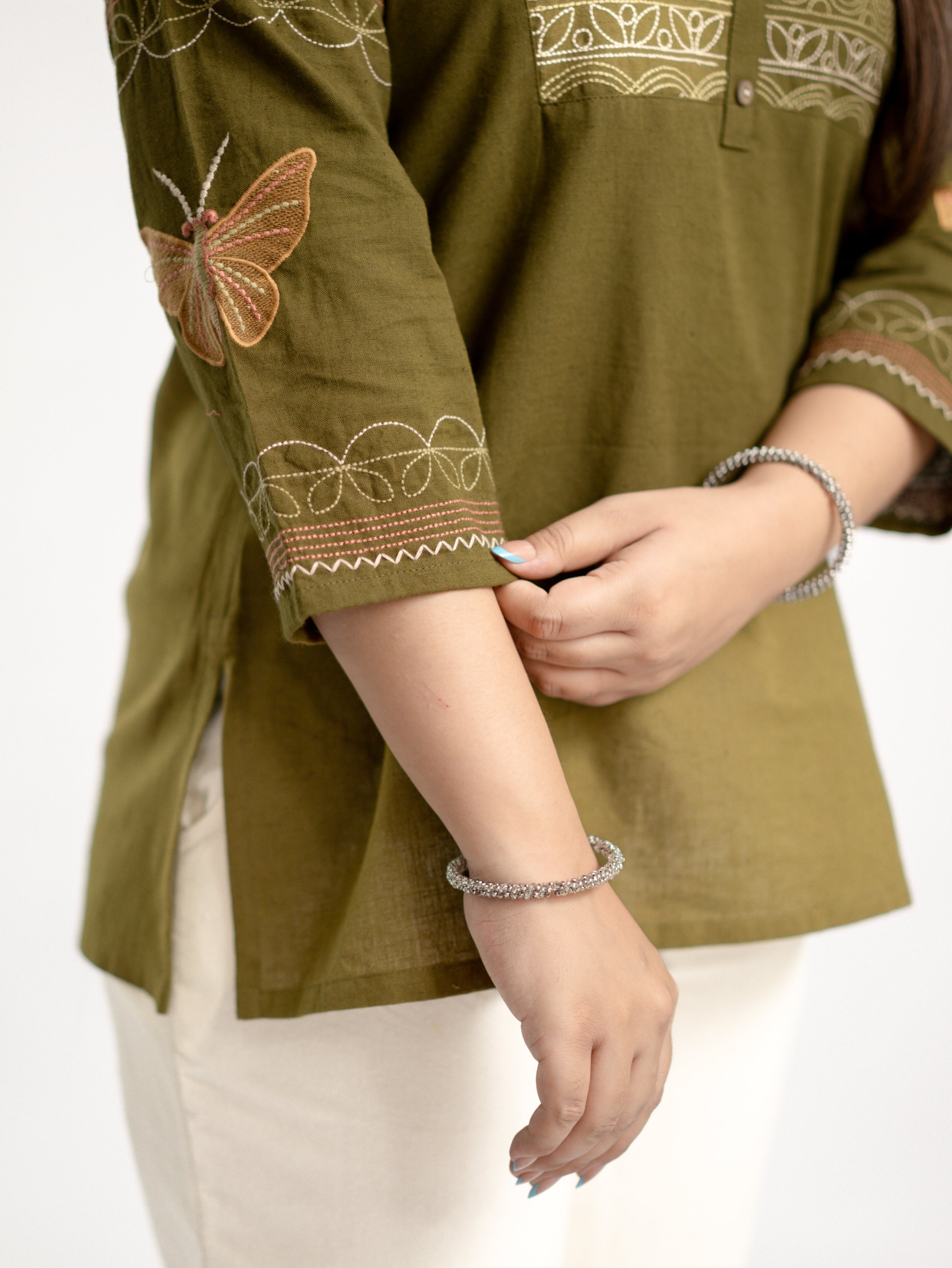 Karvi Green Cotton Embroidered Short Top