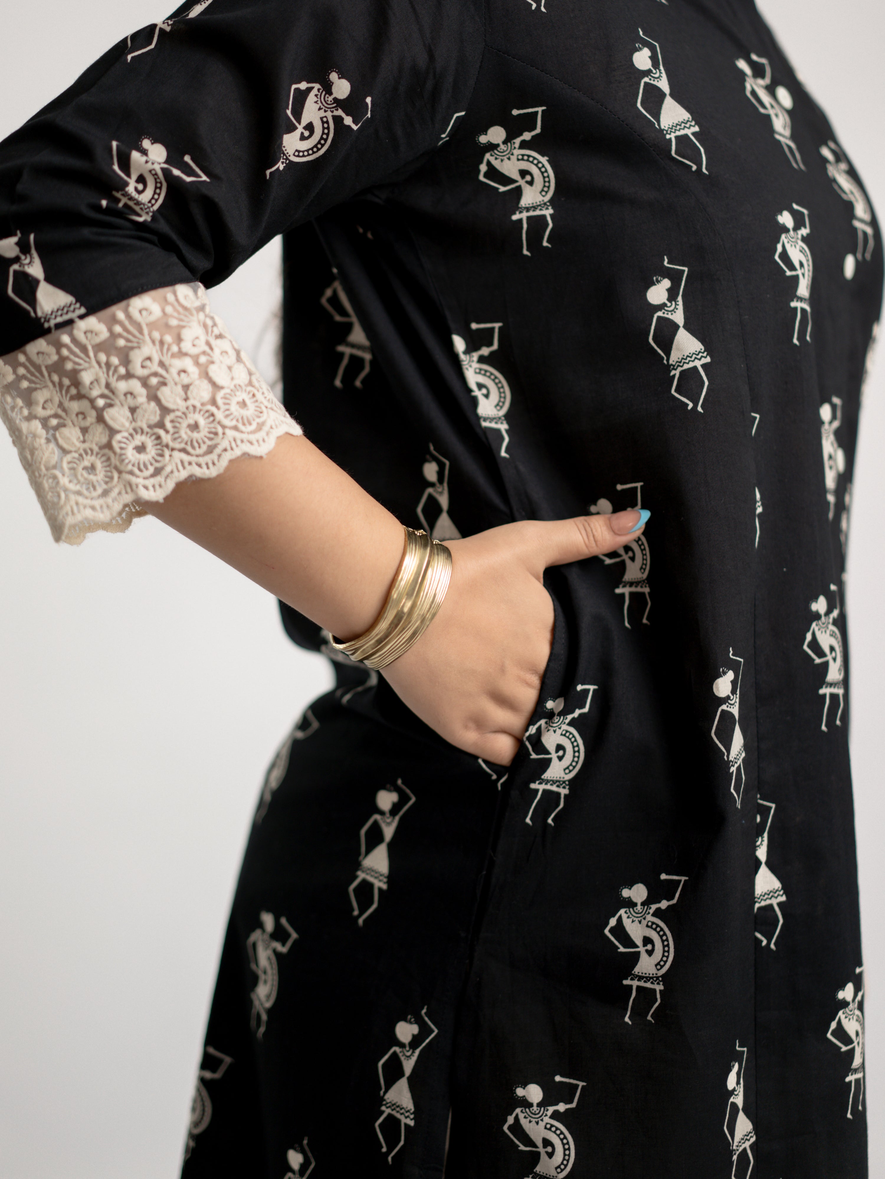 Shaili Black Cotton Casual A-line Kurta