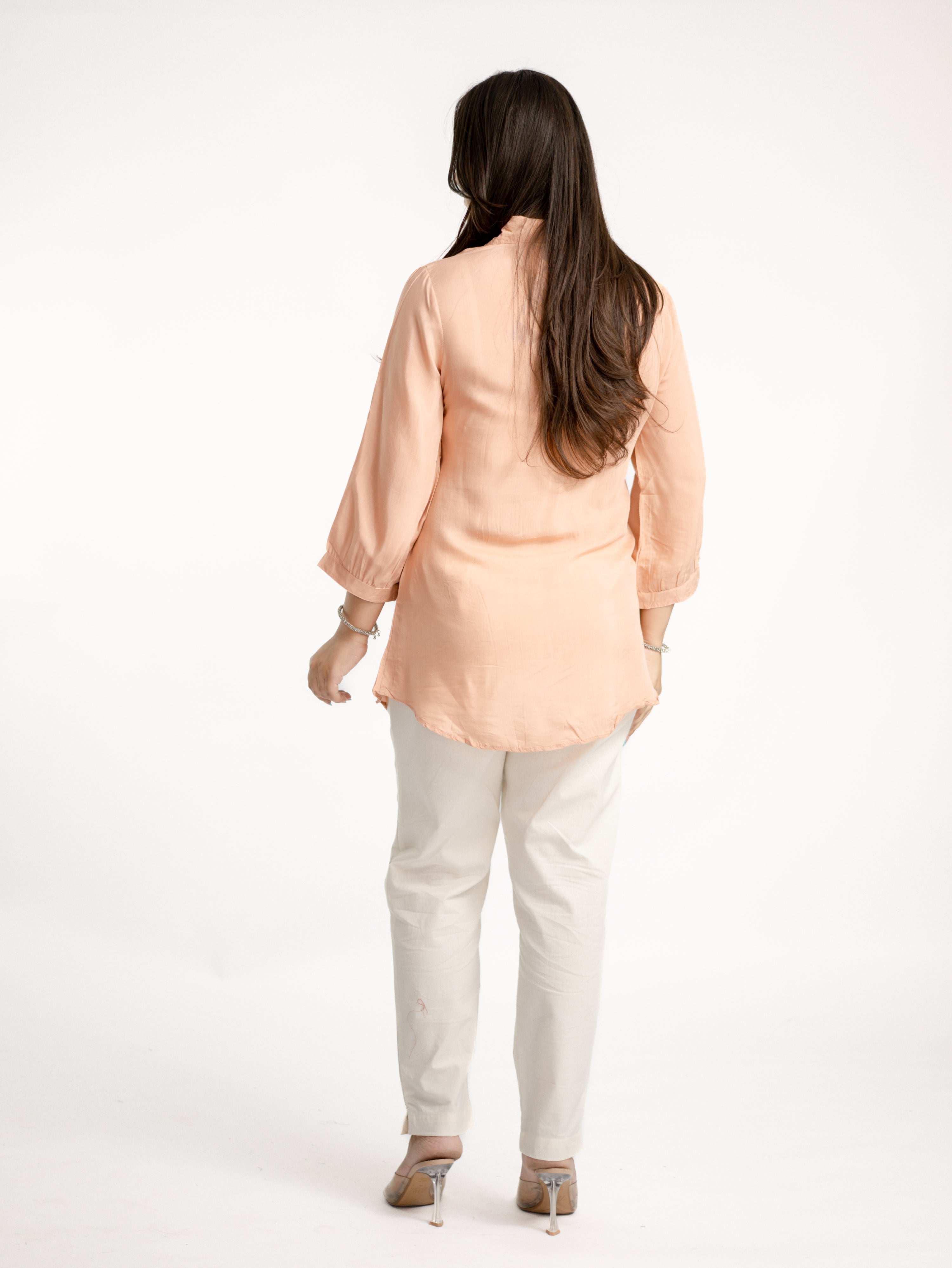 Sirya Peach Muslin Lucknowi Embroidered Short Top