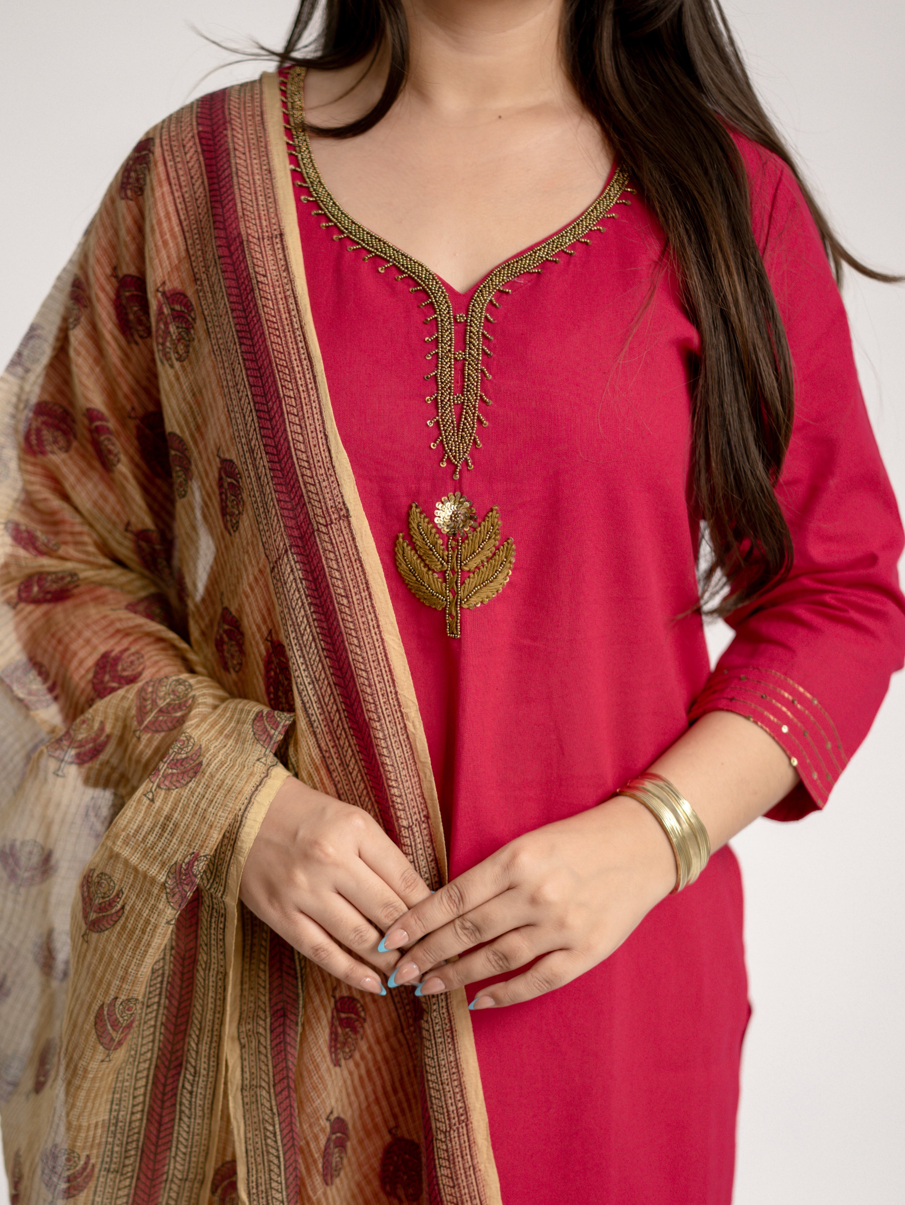 Janki Pink Cotton Hand Embroidered Straight Dupatta Set