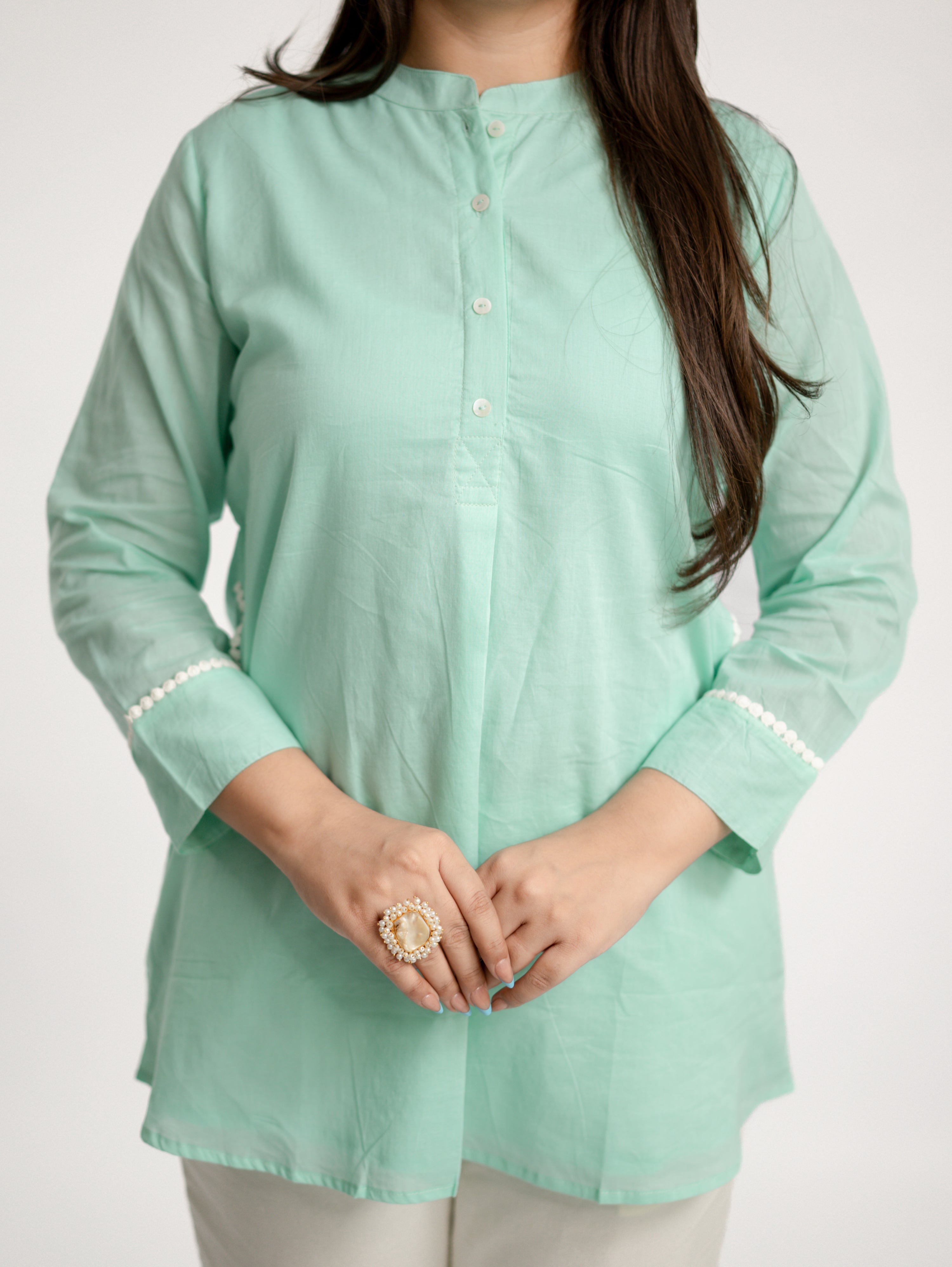 Iyana Mint Green Mul Cotton Lace Detailed & Lining Short Top
