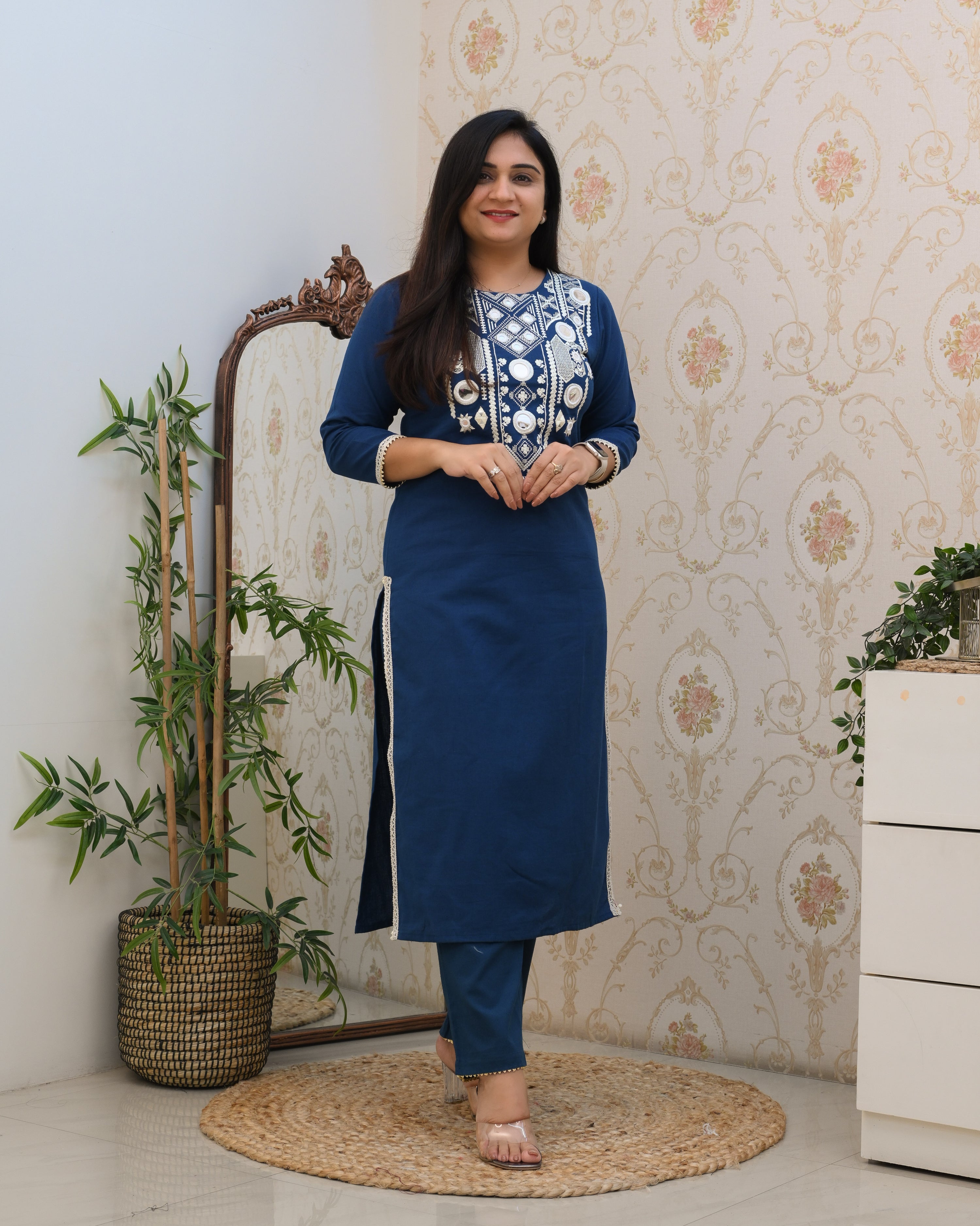 Kutch Embroidered Straight Pant Set