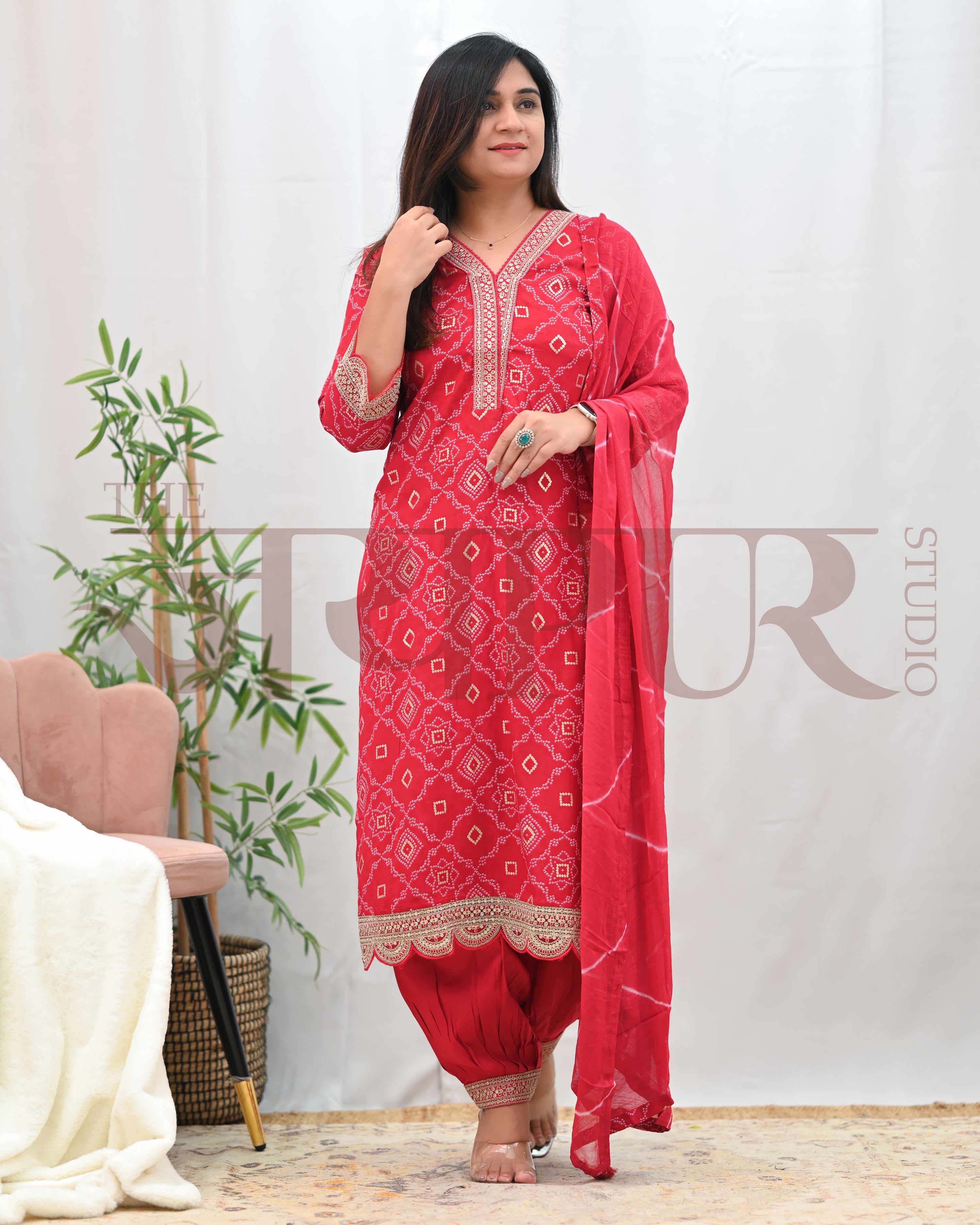 Bandhani Muslin Heavy Embroidered Gulnar Suit