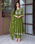 Ruksaar Green Mul Cotton Embroidered A-line Dupatta Set