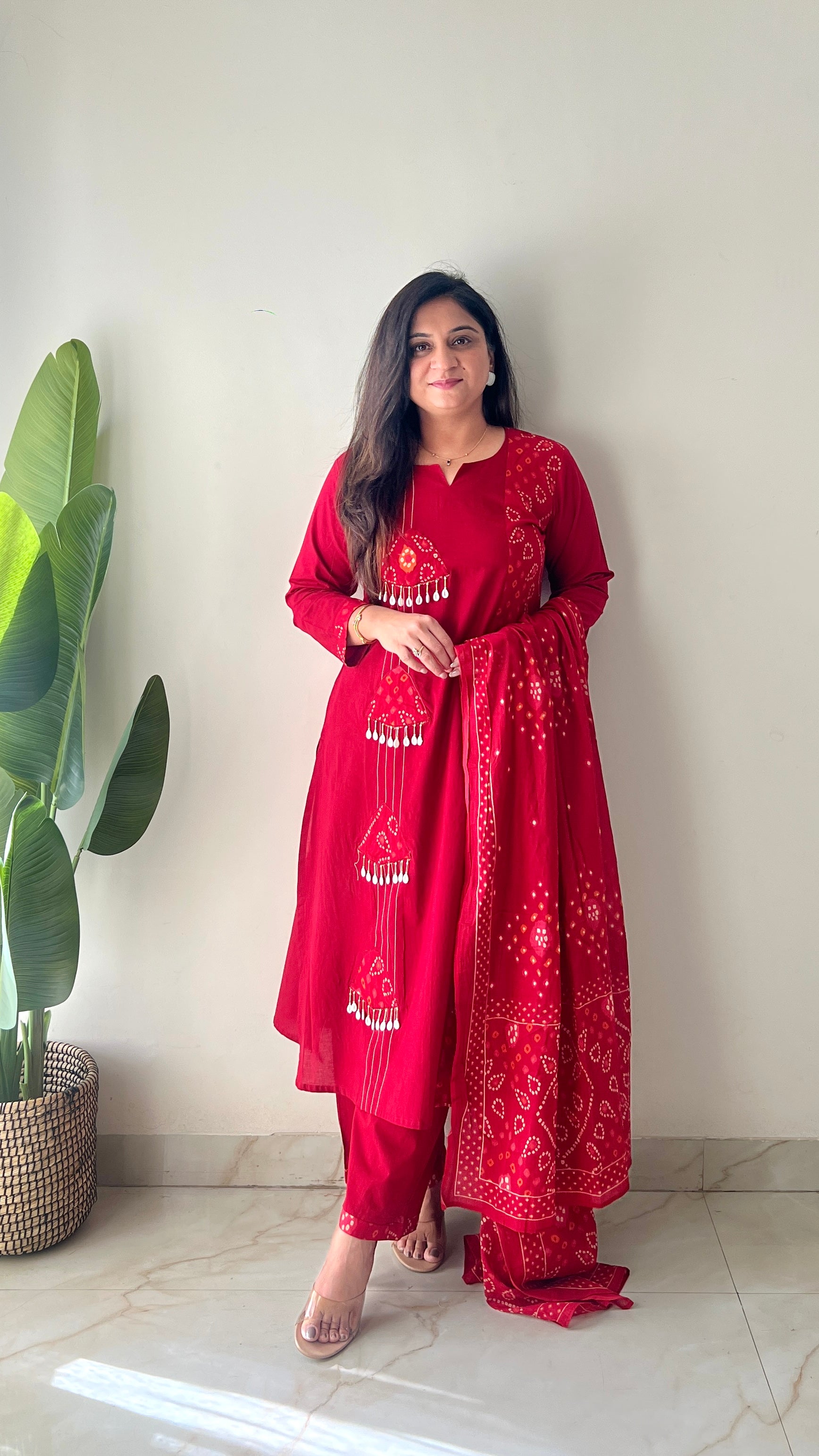 Raha MulCotton Bandhani Hand Detailed Pant Set