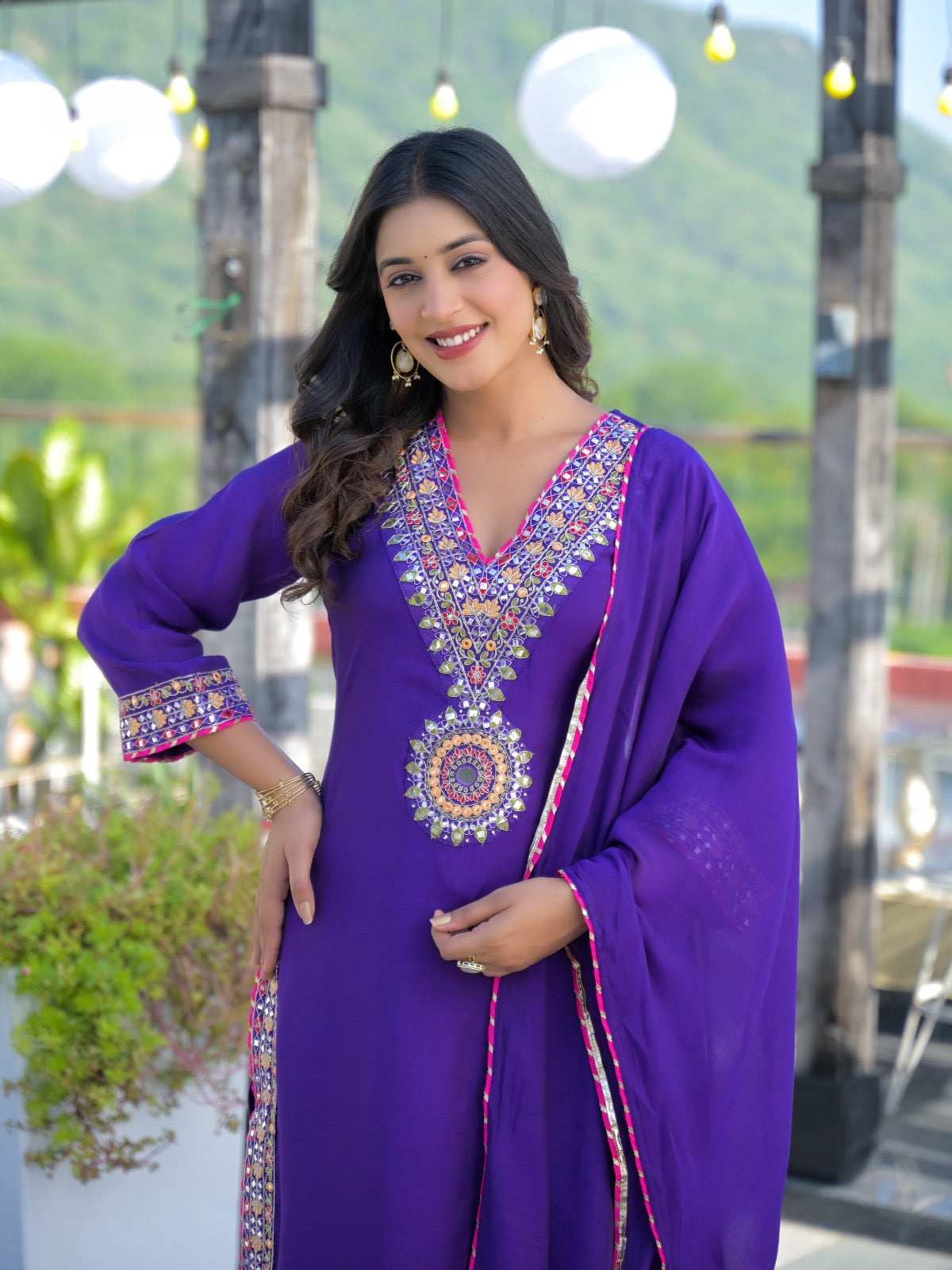 Illiana Mul Chanderi Embroidered Straight pant Set - The Jaipur Studio