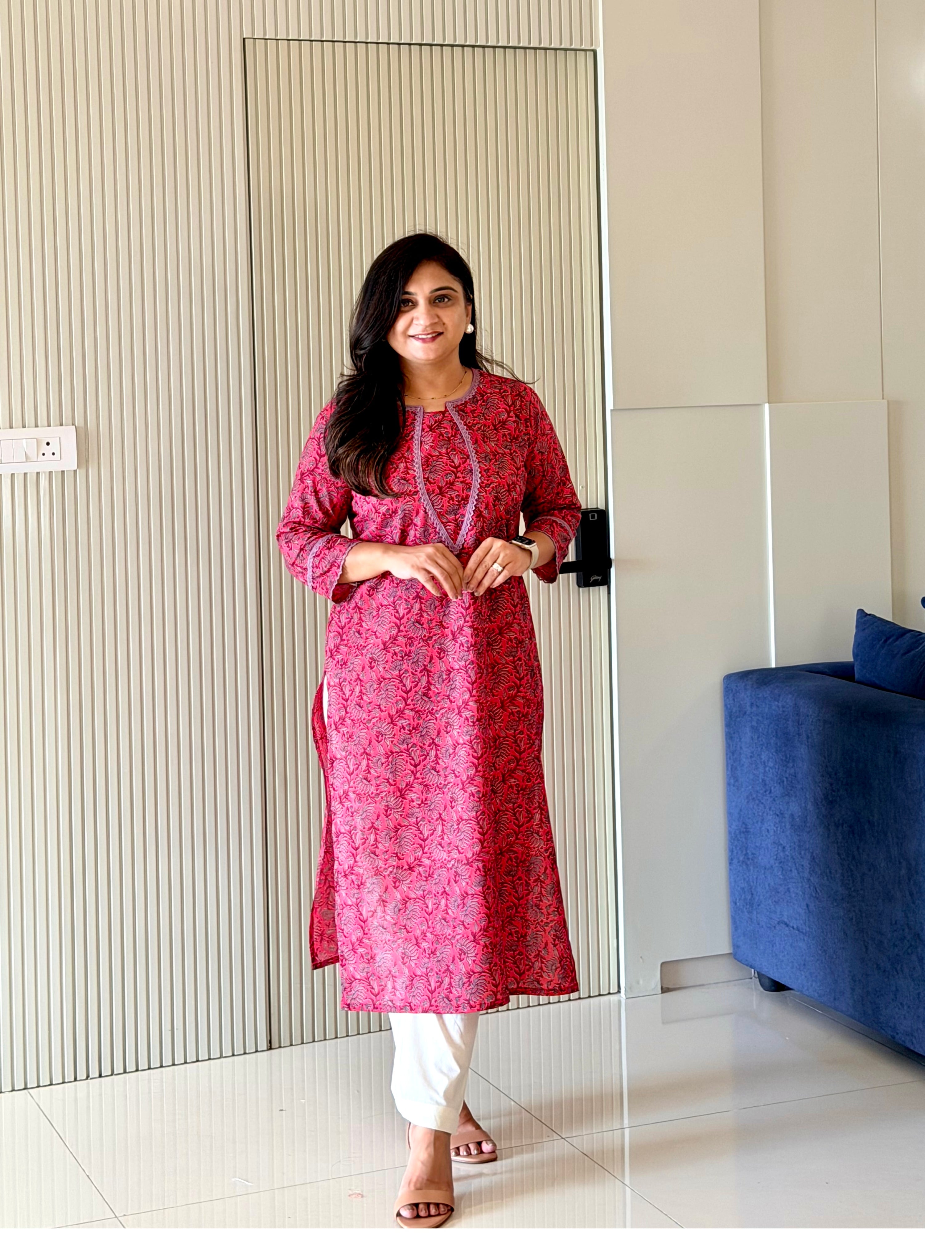 Fariha Pink Cotton Floral Casual Straight Kurta