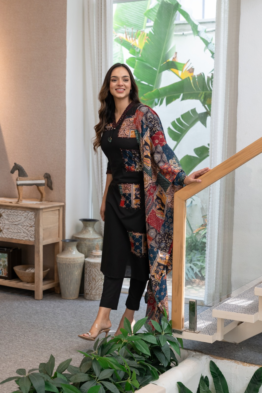 Ira cotton Ajrakh Katha detailed straight Pant Set