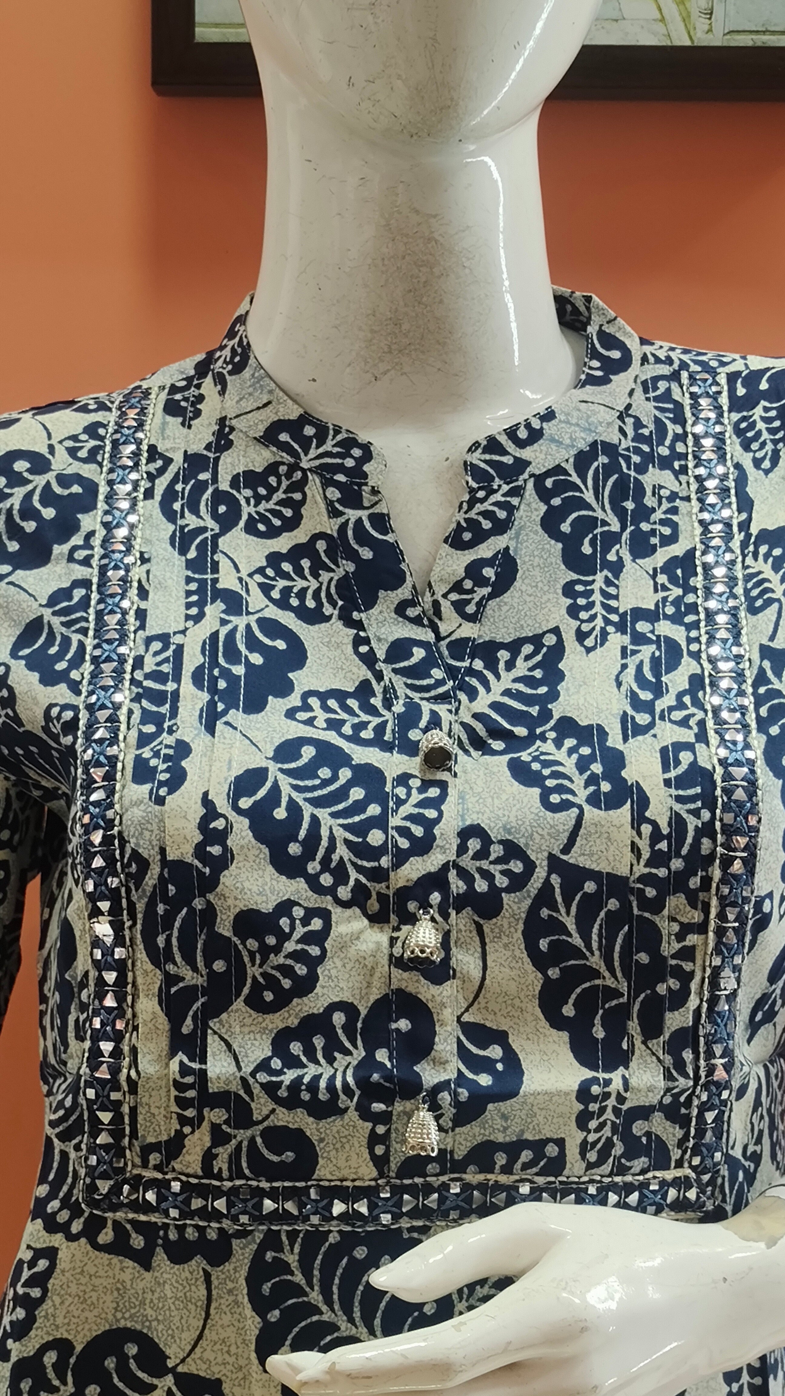 Deep Blue Floral Casual Cotton Short Top