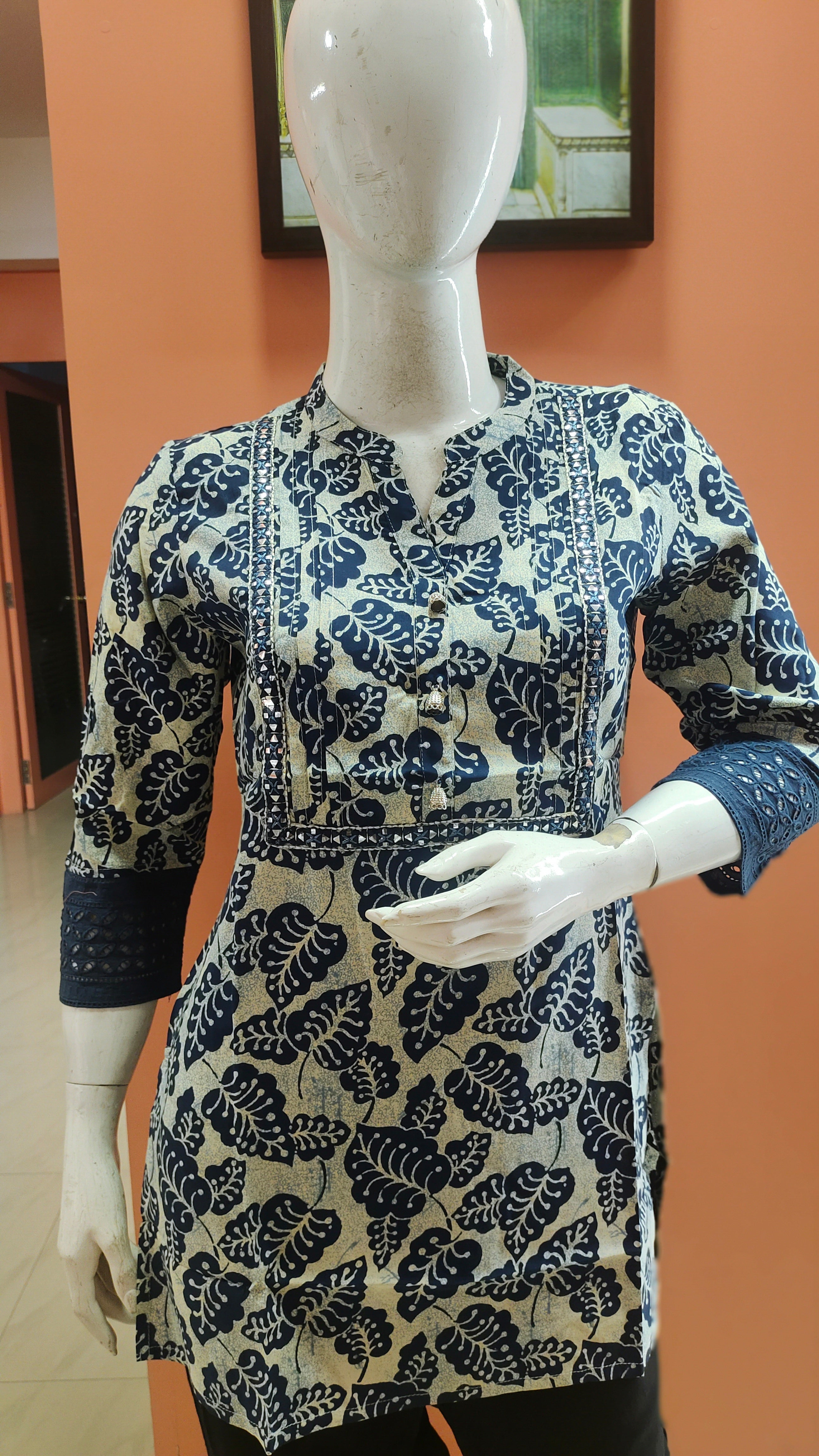 Deep Blue Floral Casual Cotton Short Top