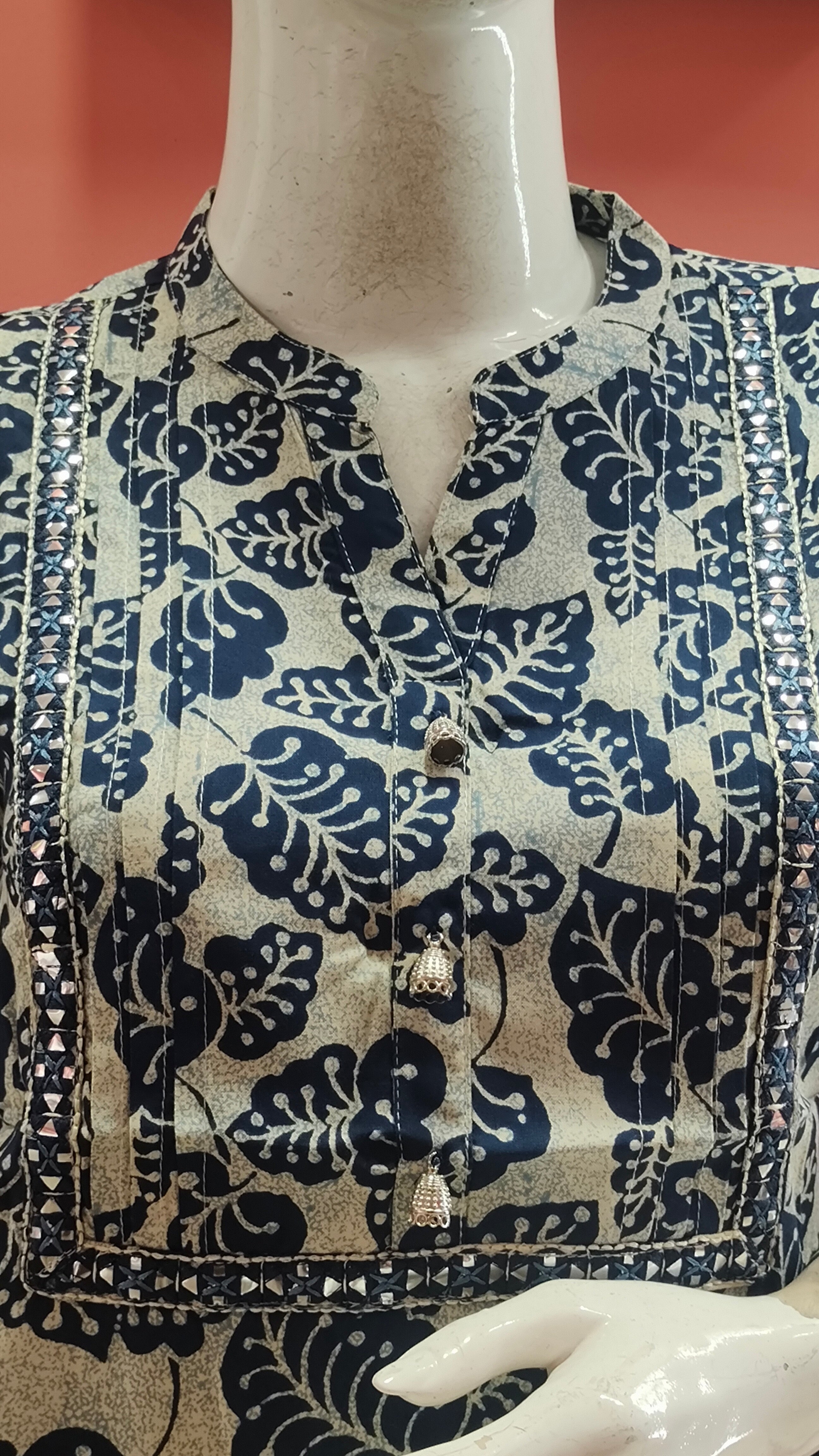 Deep Blue Floral Casual Cotton Short Top