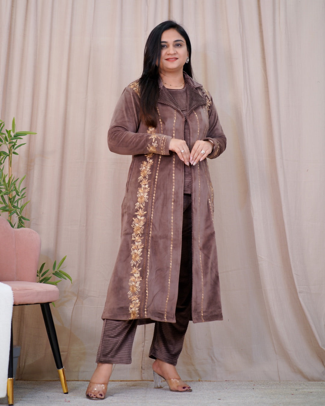 Woollen Embroidered Long Shrug Pant Set