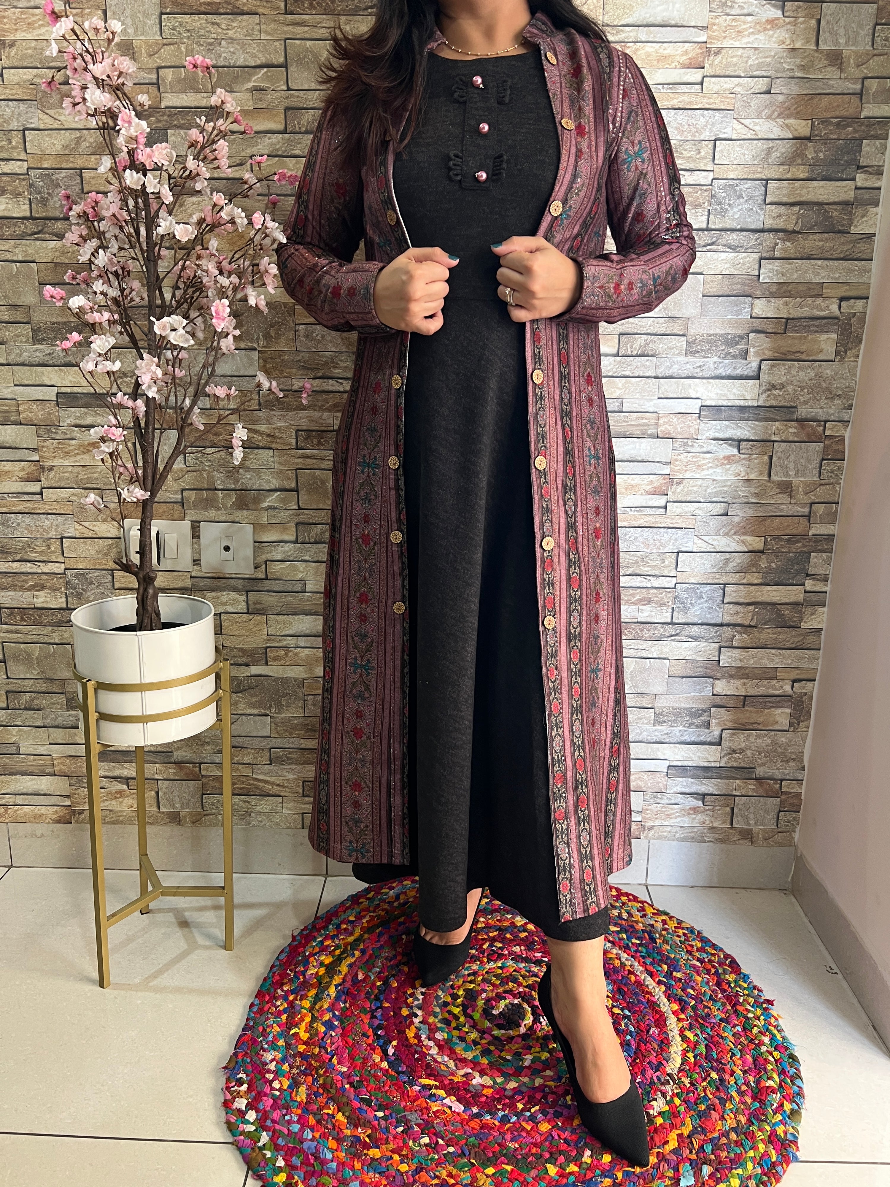 Woollen long Dress with Detachable Long Shrug