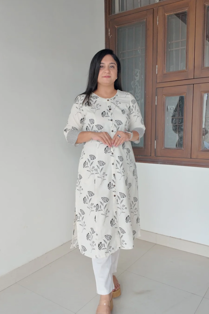 Offwhite Floral Cotton Casual A-line kurta with pocket - The Jaipur Studio