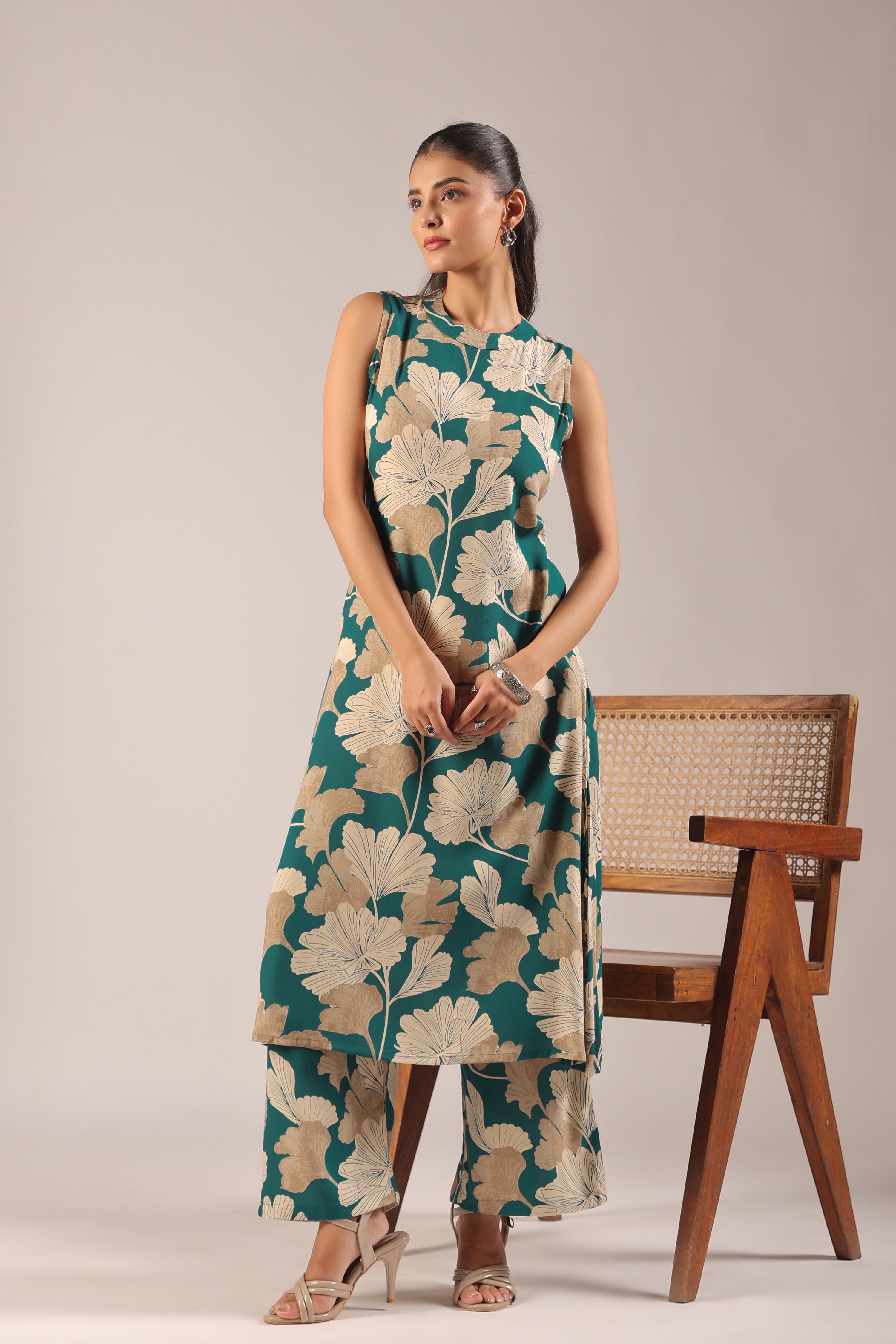 Hita Rayon Floral Print A-line Coord Set