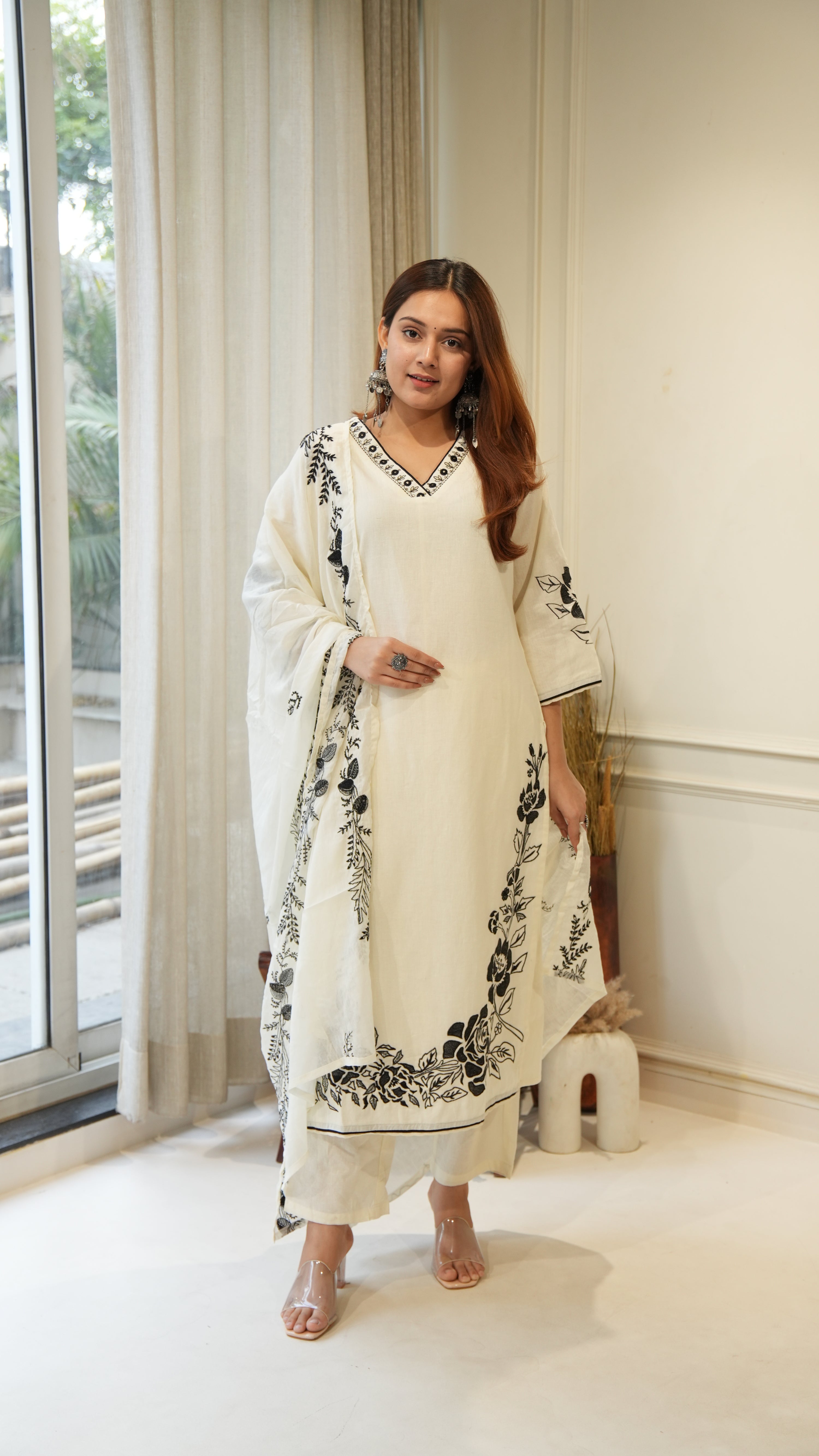 Mul Cotton Embroidered Pakistani Pant Set