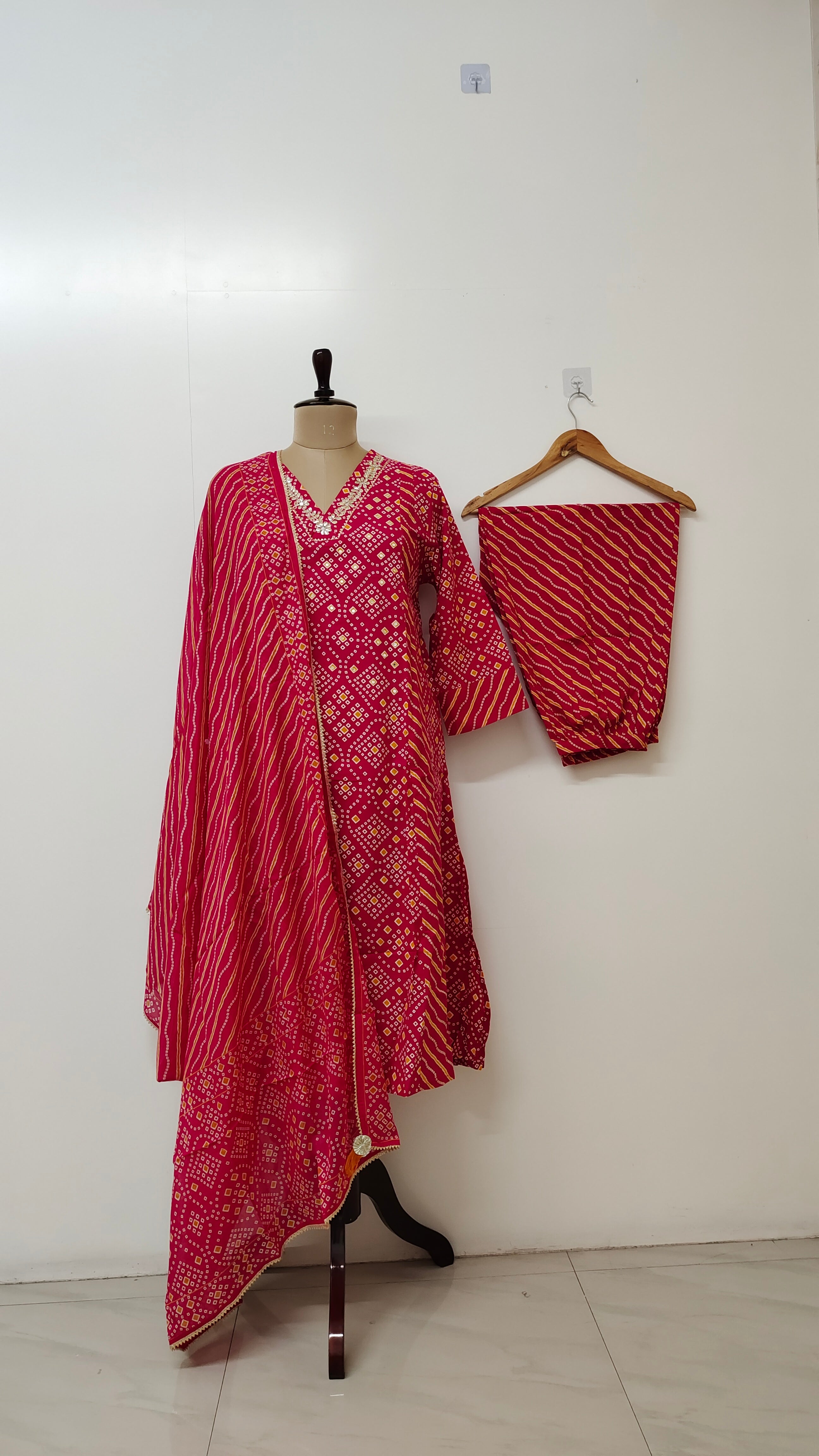 Jiara Bandhani Cotton A-line Dupatta Set
