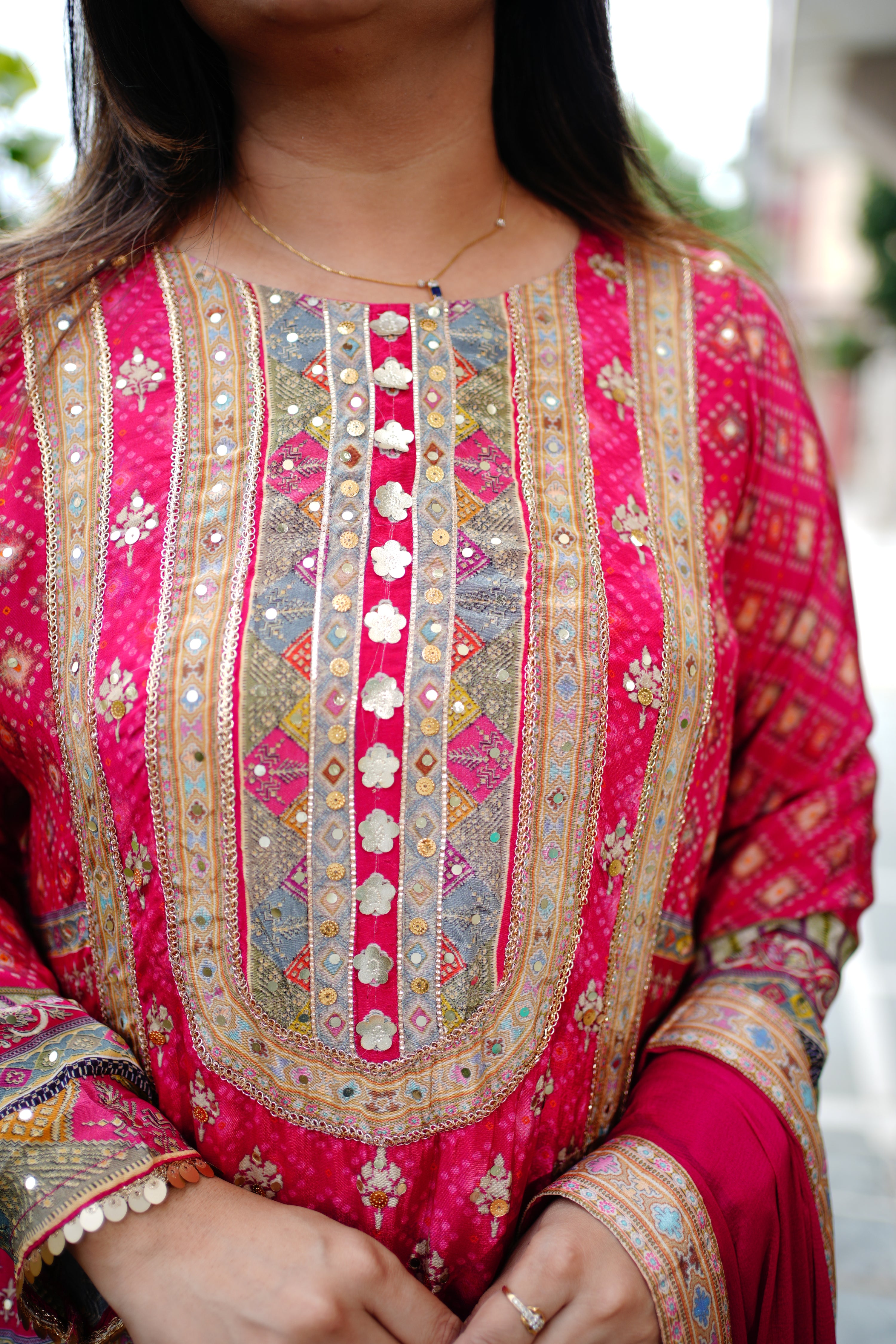 Roshni Asymmetric Crepe Embroidered Pant Set