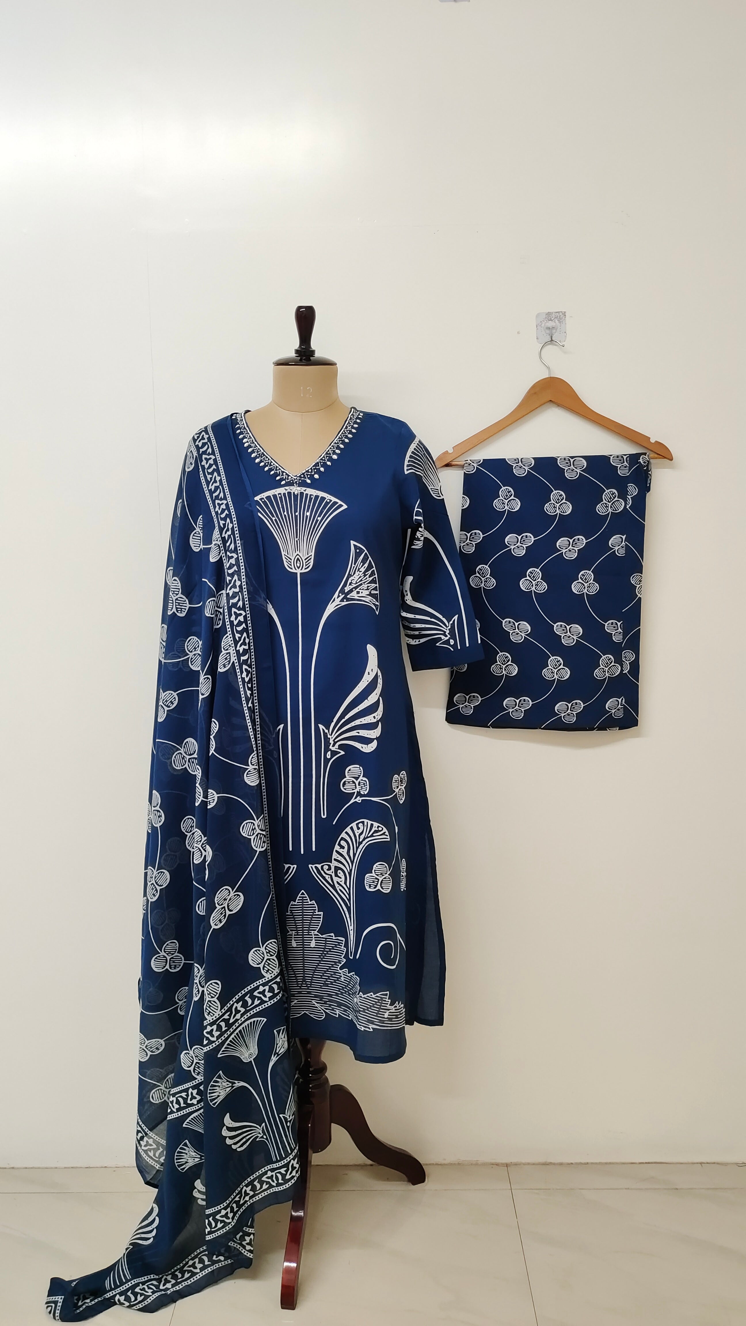 Nagma Cotton Embroidered Straight Dupatta Set