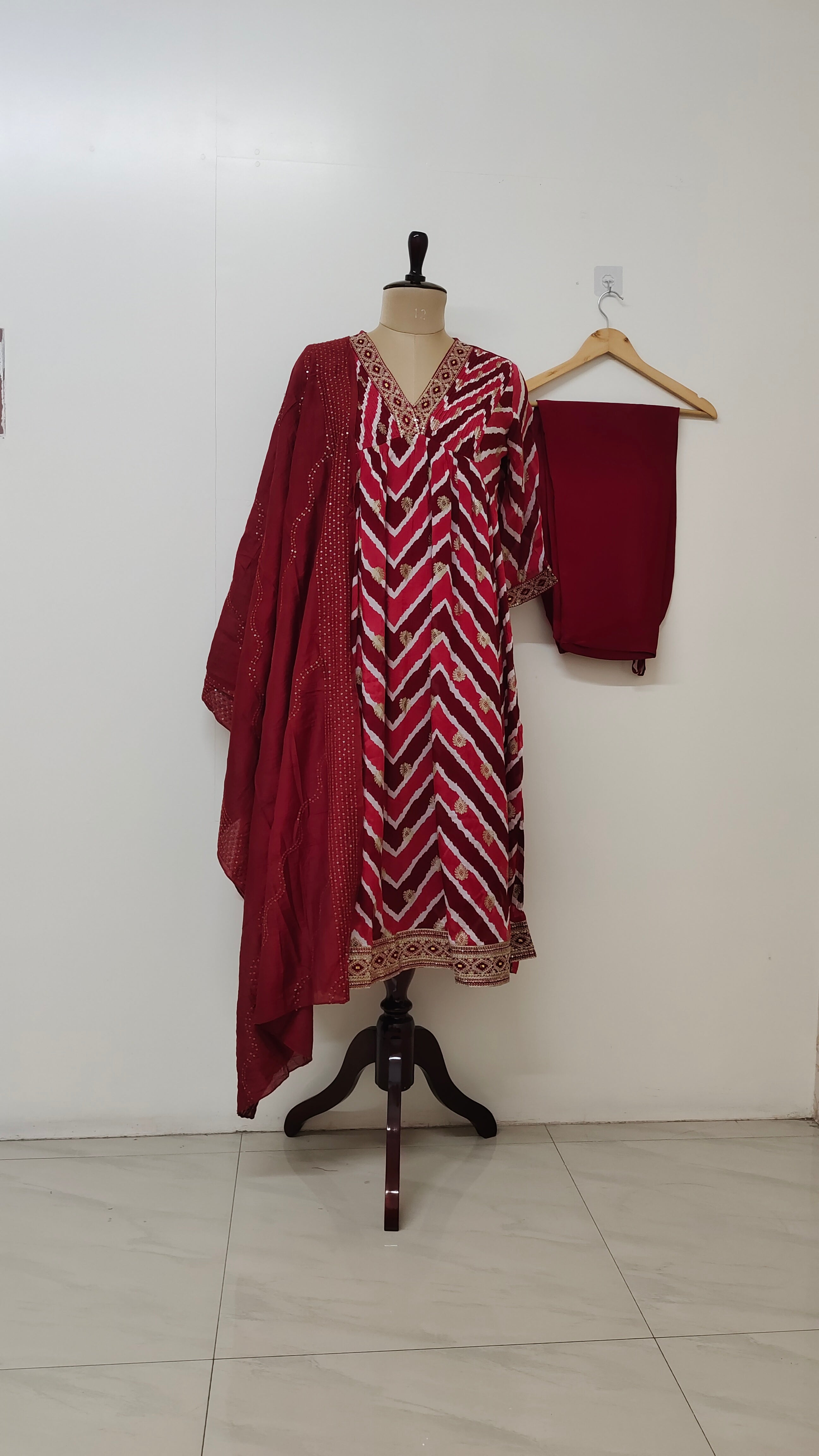 Riya Muslin Alia Cut Embroidered Pant Set