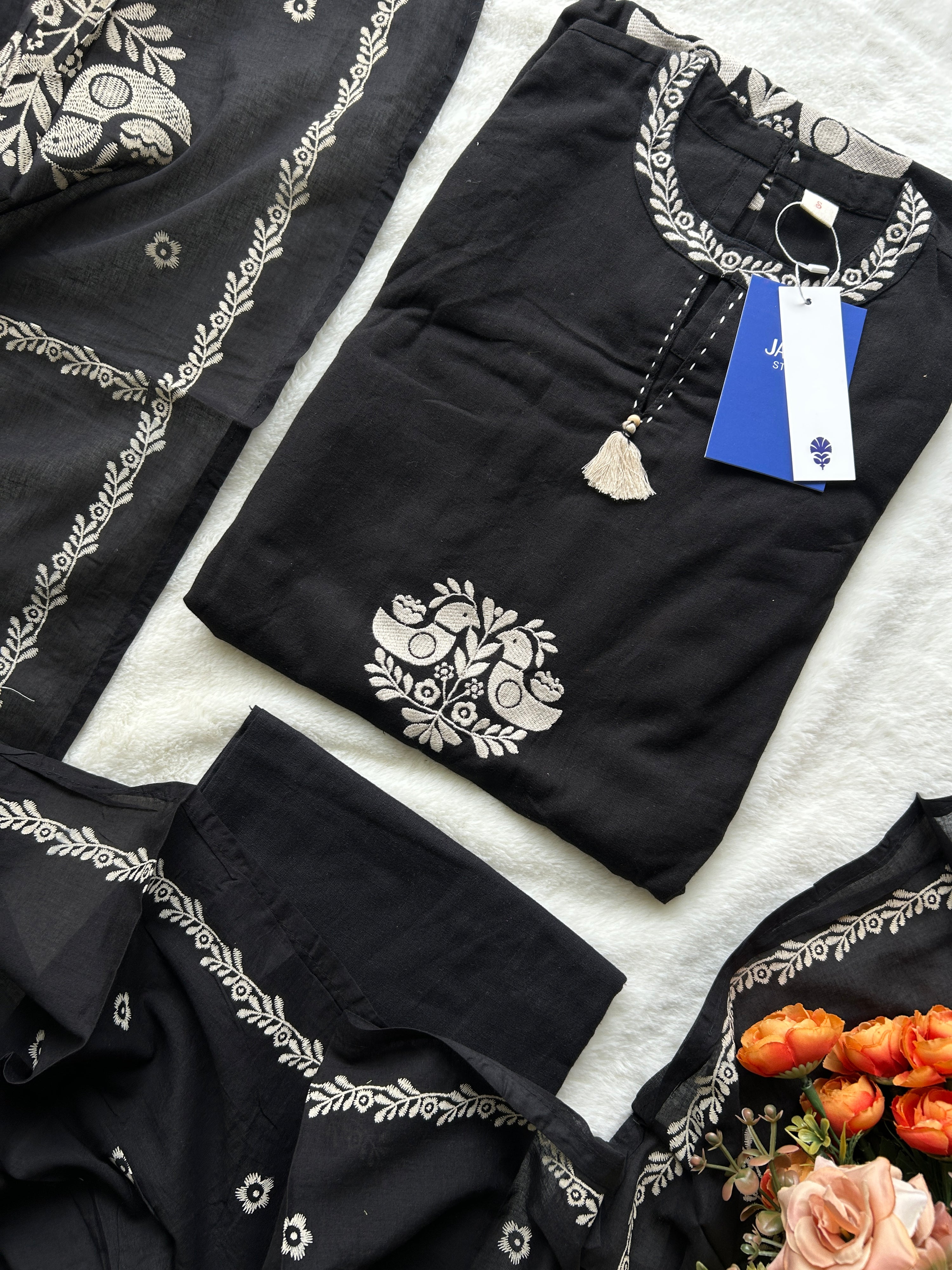 Nagma Cotton Sleeveless Embroidered Pant Set - The Jaipur Studio