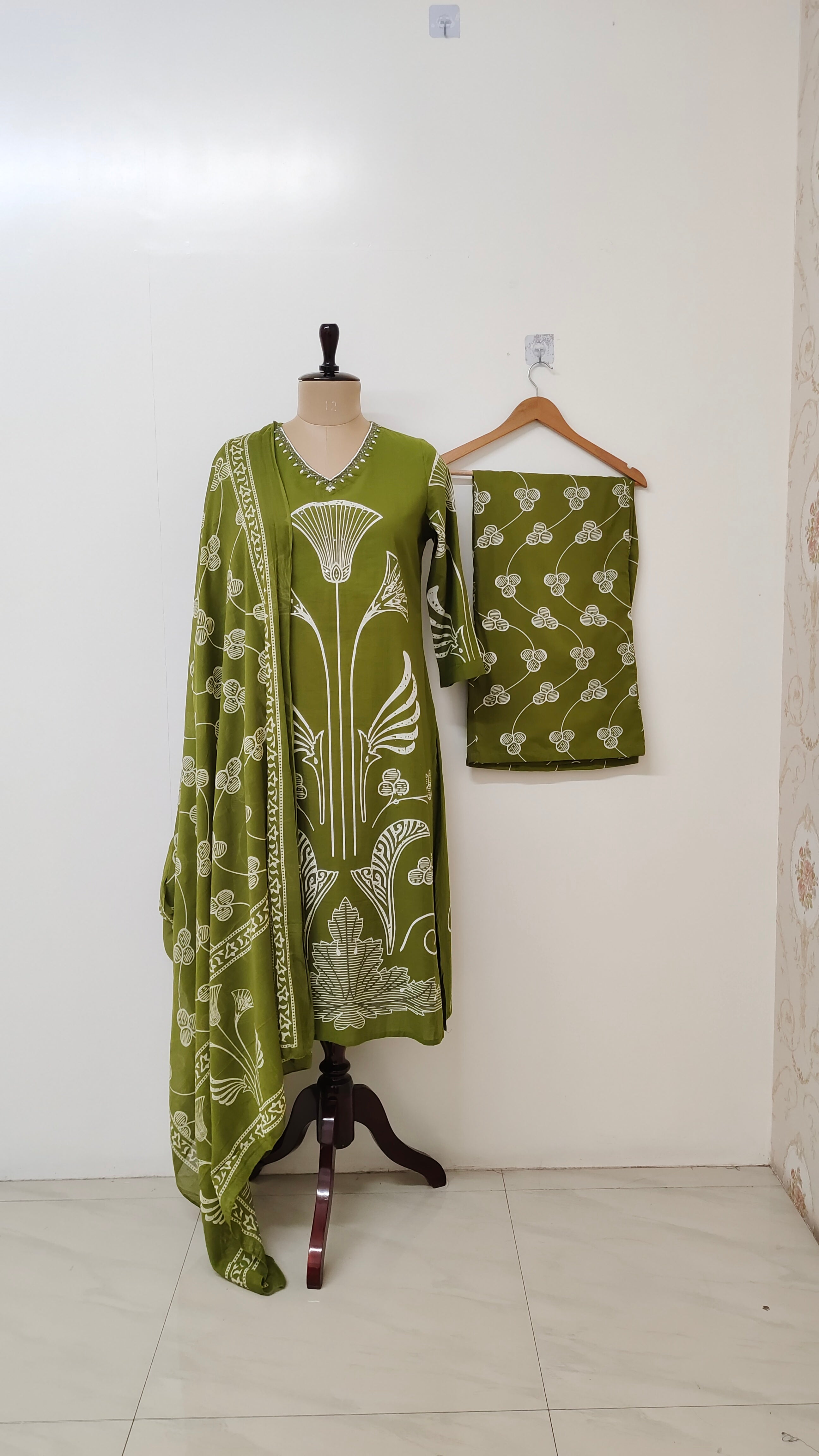 Nagma Cotton Embroidered Straight Dupatta Set