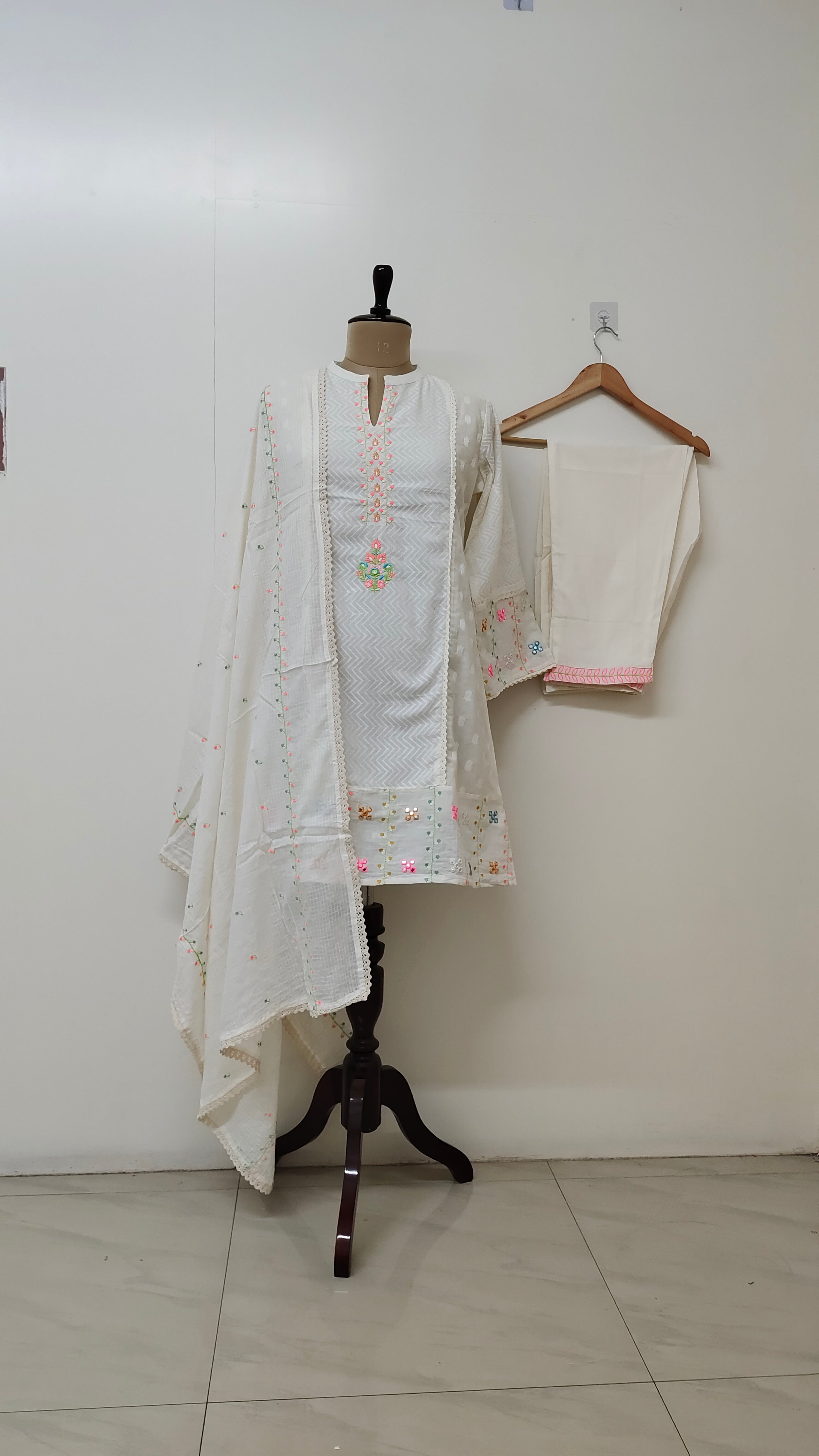 Multi Color Embroidered Lace Detail Dupatta Set