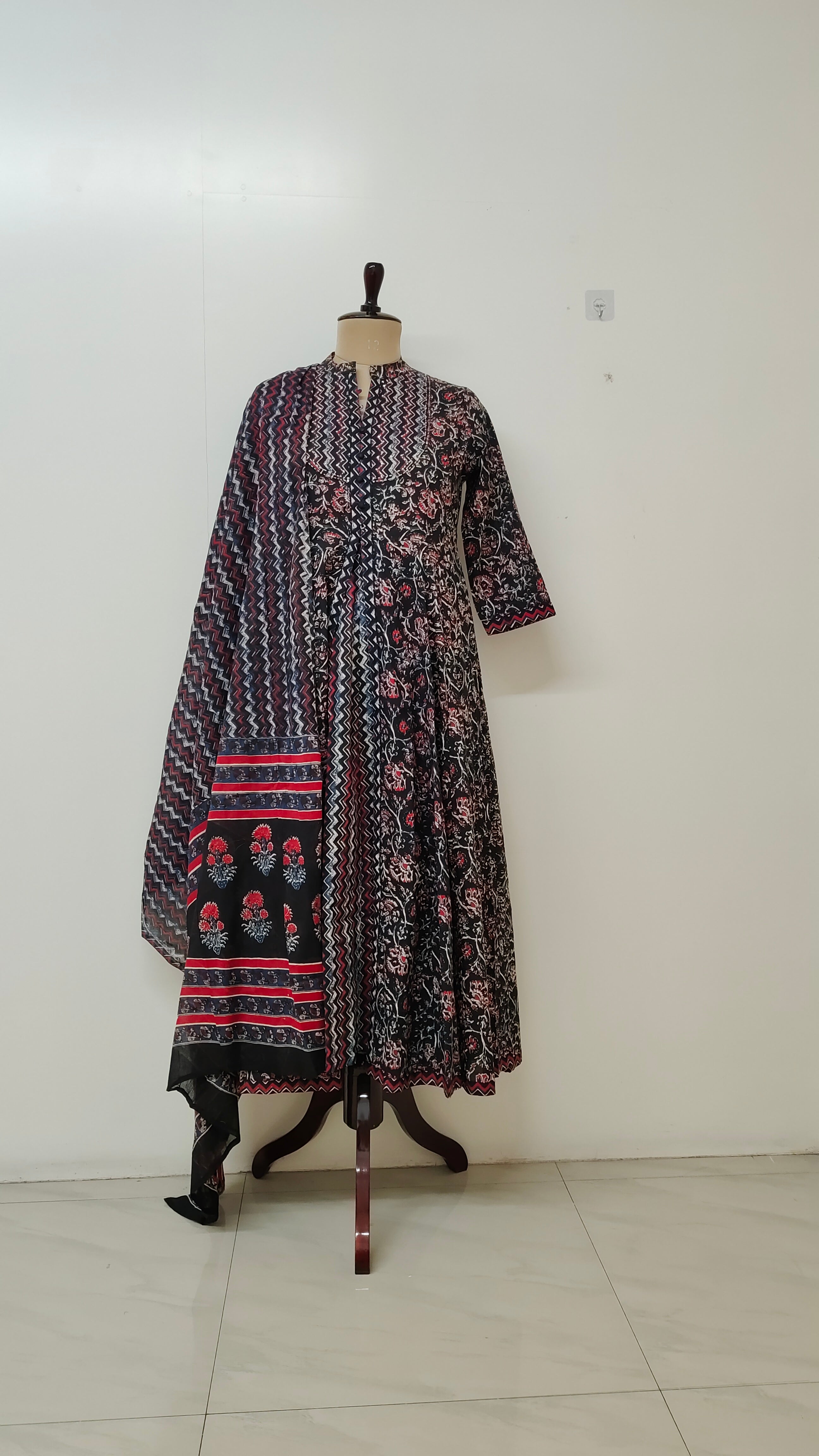 Sadiya Black Cotton Layered Anarkali Dupatta Set